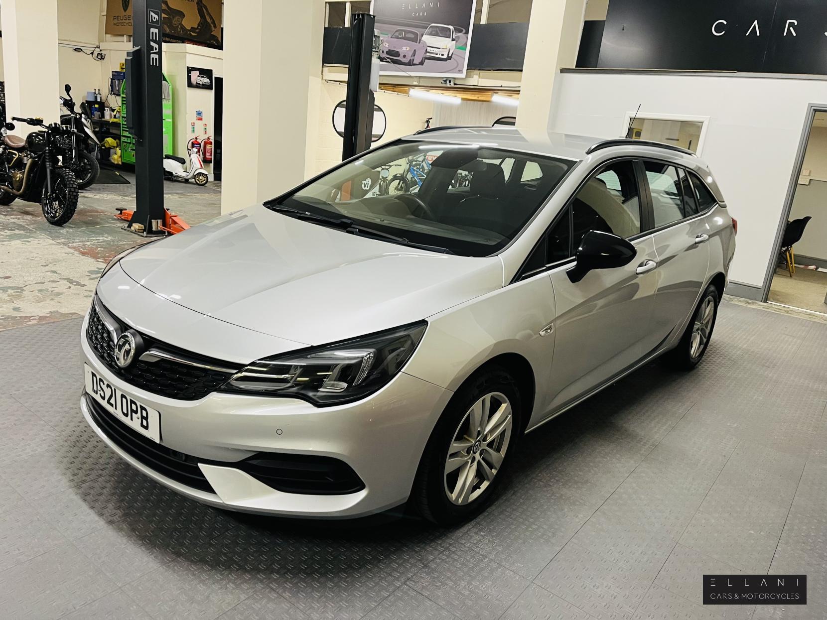 Vauxhall Astra 1.5 Turbo D Business Edition Nav Sports Tourer 5dr Diesel Manual Euro 6 (s/s) (122 ps)