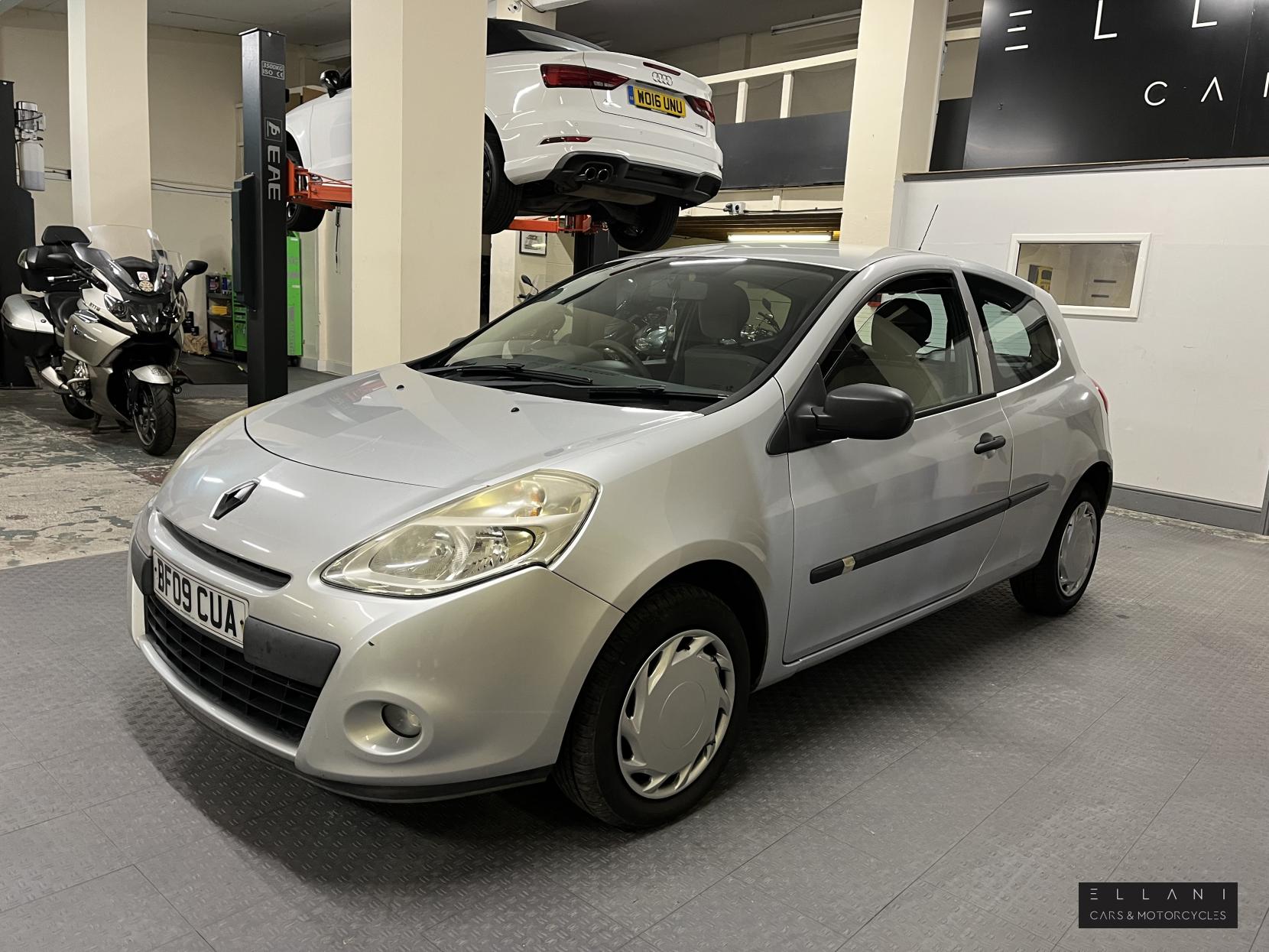 Renault Clio 1.5 dCi eco2 Extreme Hatchback 3dr Diesel Manual Euro 4 (AC) (86 ps)