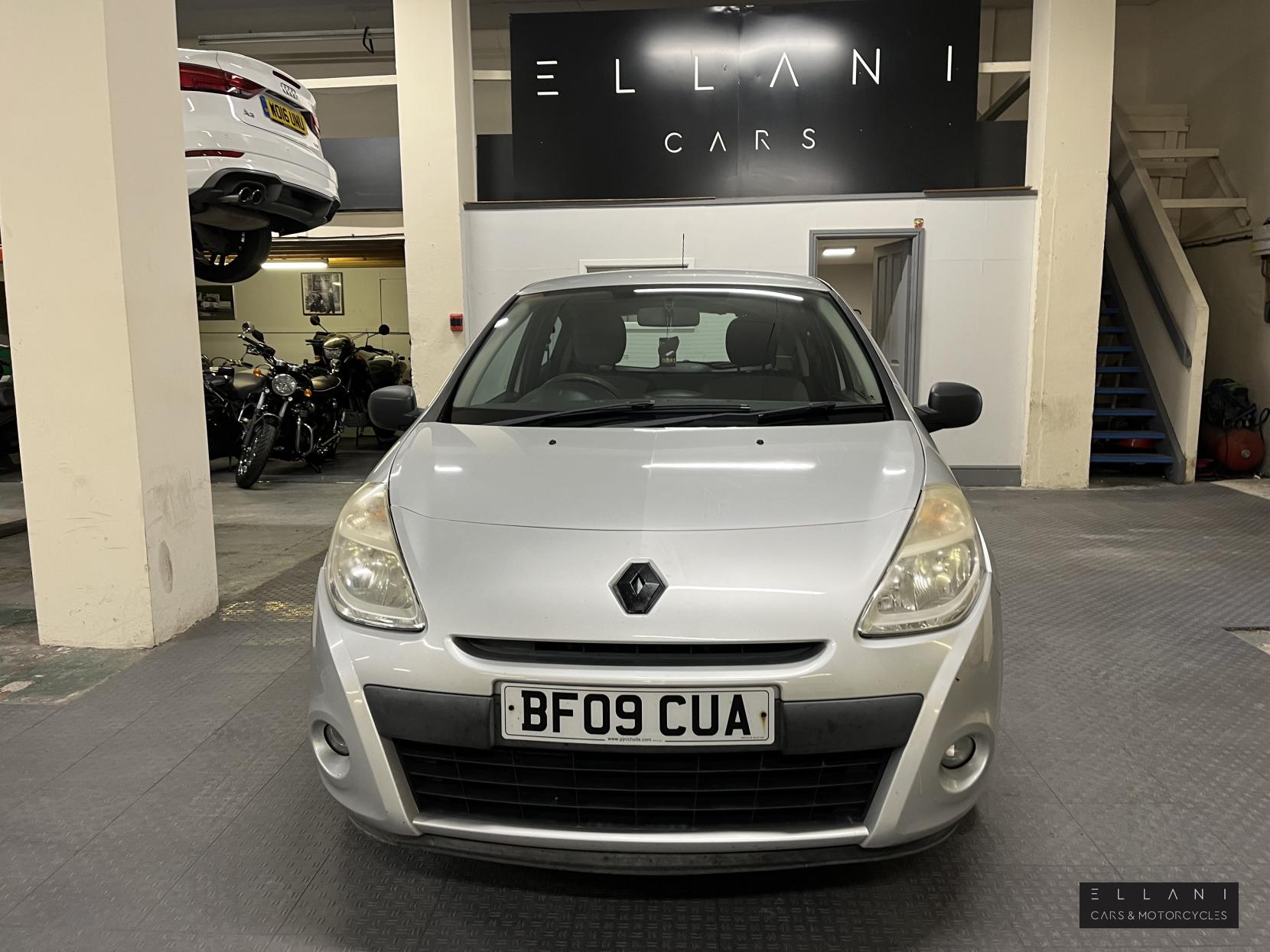 Renault Clio 1.5 dCi eco2 Extreme Hatchback 3dr Diesel Manual Euro 4 (AC) (86 ps)