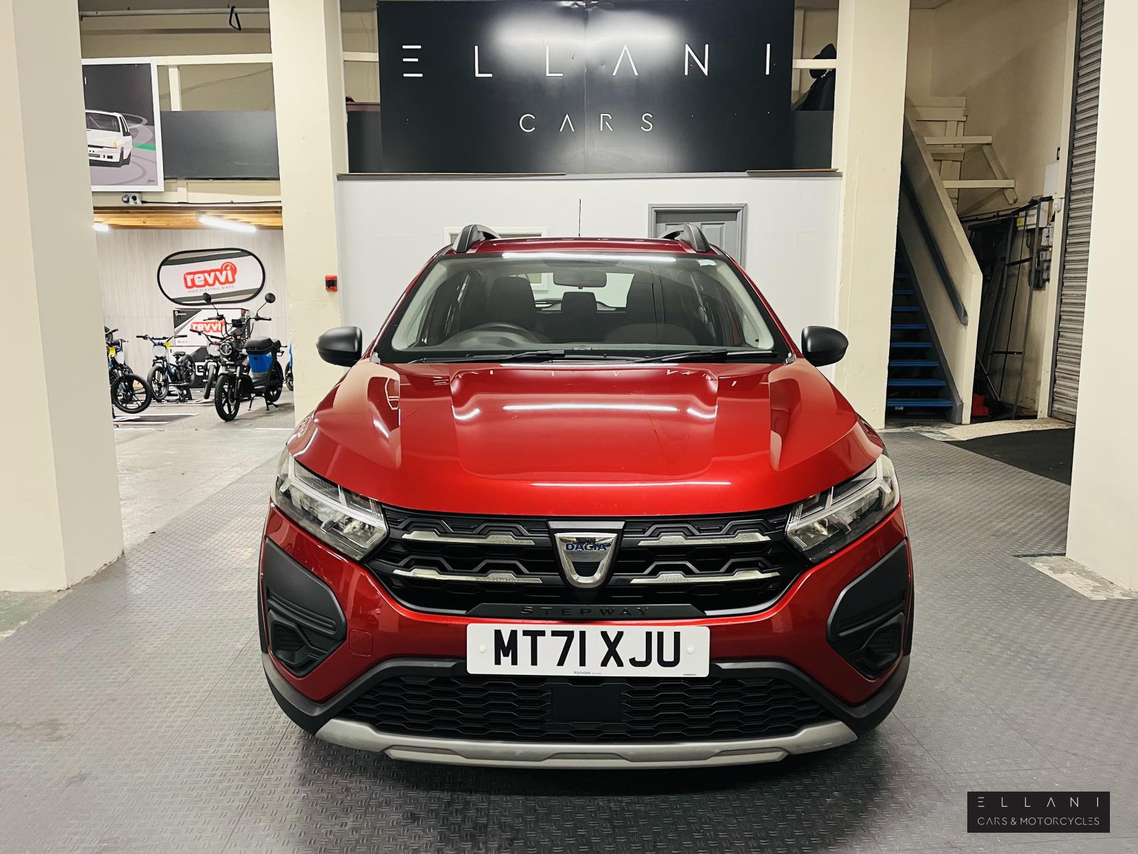 Dacia Sandero Stepway 1.0 TCe Essential Hatchback 5dr Petrol Manual Euro 6 (s/s) (90 ps)