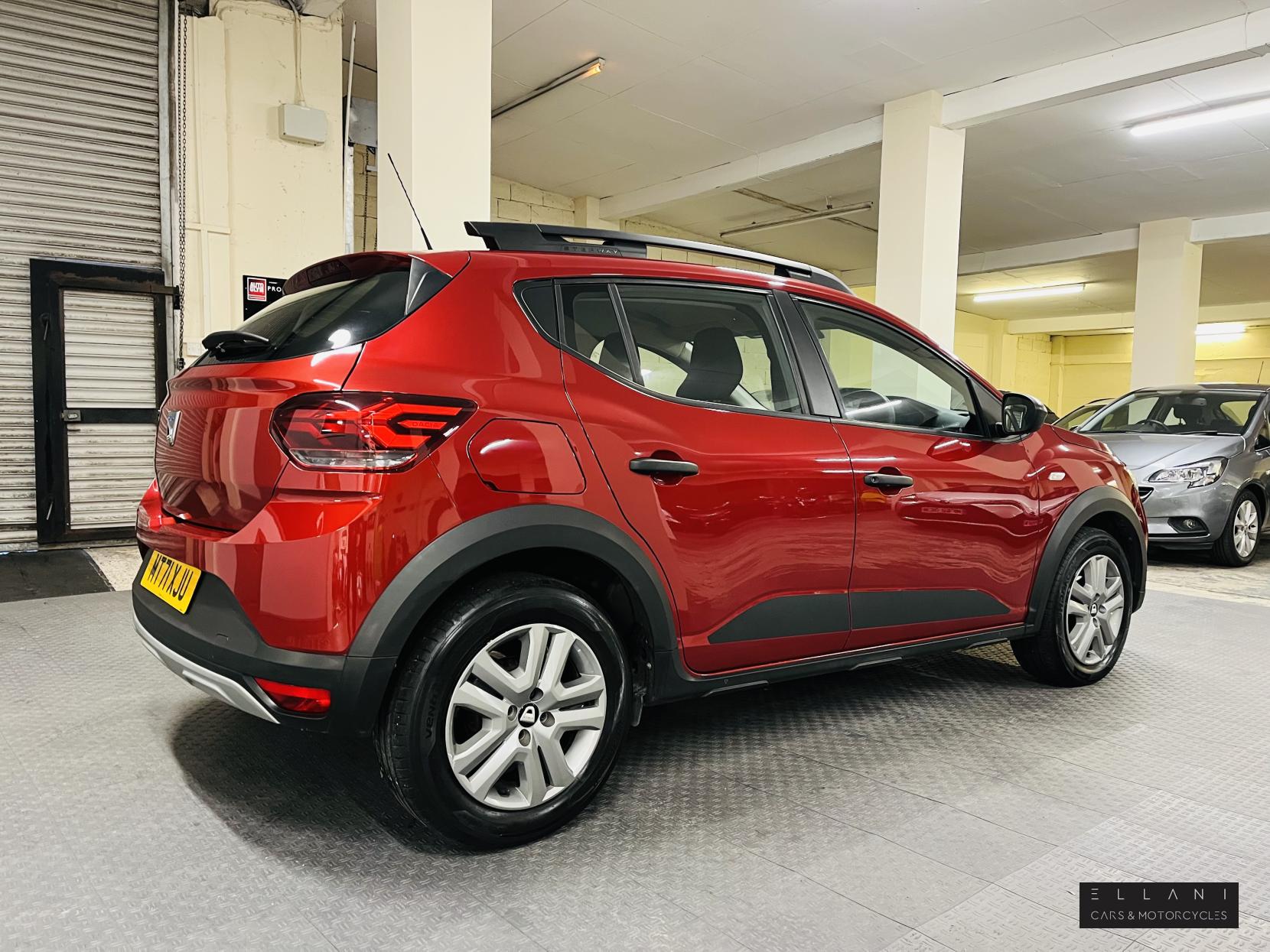 Dacia Sandero Stepway 1.0 TCe Essential Hatchback 5dr Petrol Manual Euro 6 (s/s) (90 ps)