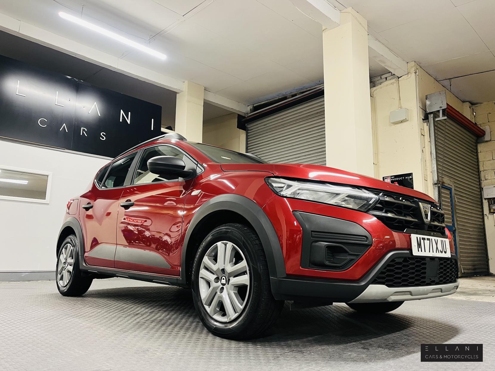 Dacia Sandero Stepway 1.0 TCe Essential Hatchback 5dr Petrol Manual Euro 6 (s/s) (90 ps)