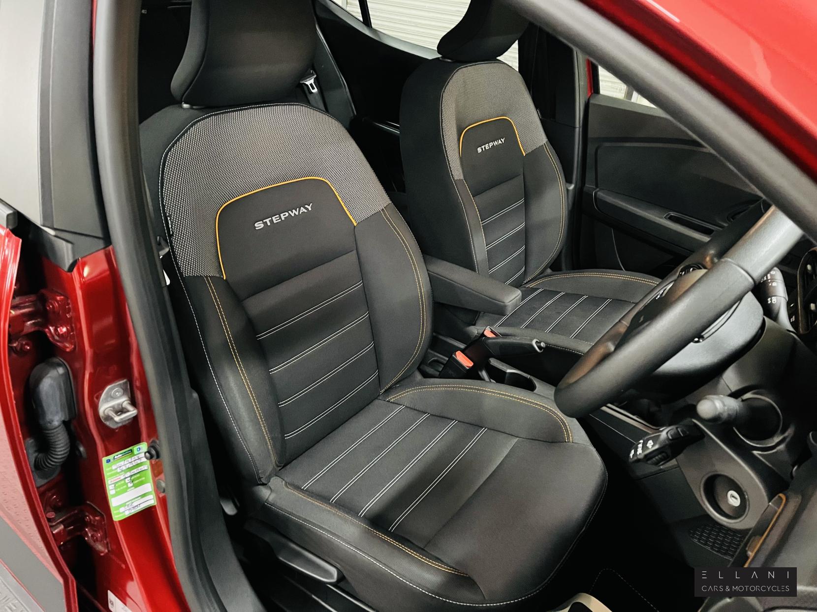 Dacia Sandero Stepway 1.0 TCe Essential Hatchback 5dr Petrol Manual Euro 6 (s/s) (90 ps)