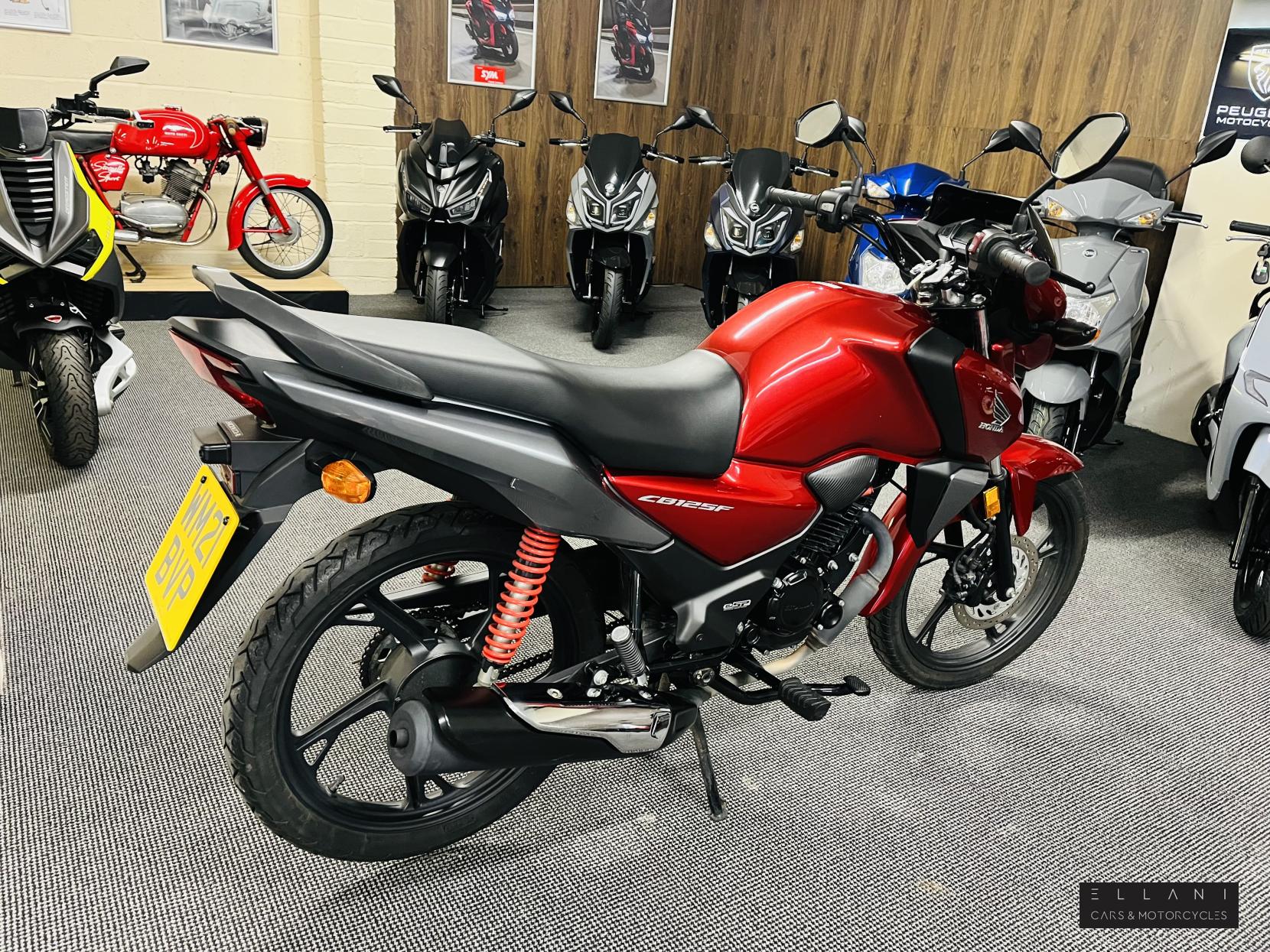 Honda CB125F 125 Naked Petrol Manual Euro 5 (11 ps)