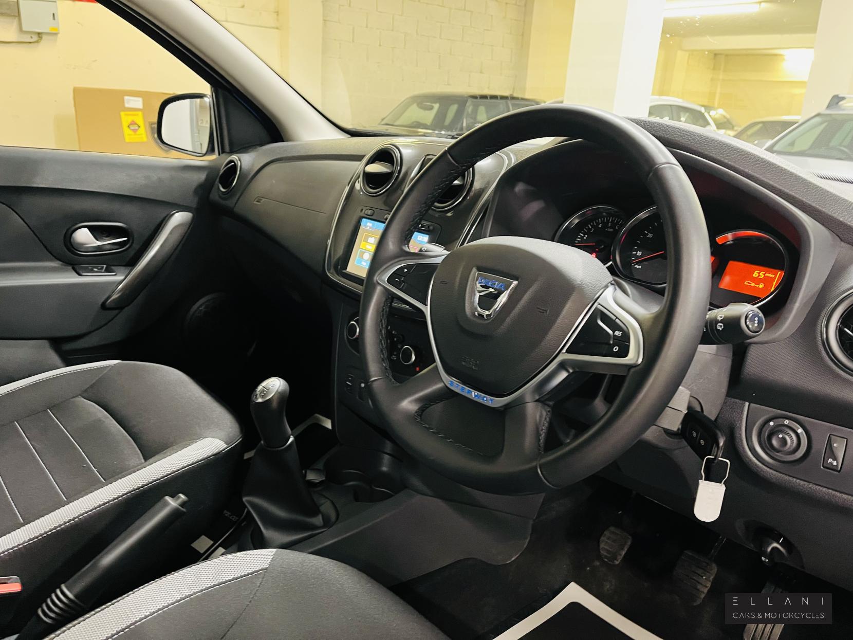 Dacia Sandero Stepway 0.9 TCe Comfort Hatchback 5dr Petrol Manual Euro 6 (s/s) (90 ps)