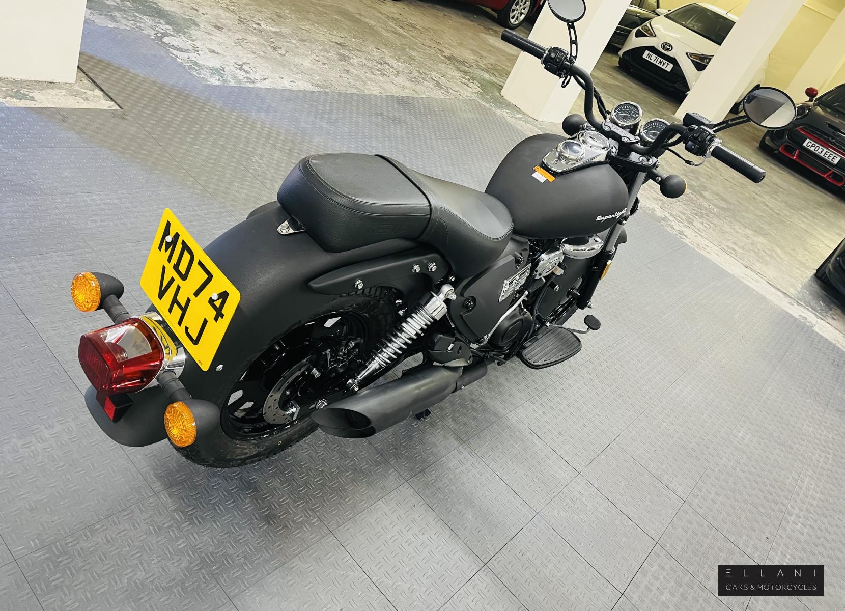 Keeway Superlight 125 125 Custom Cruiser Petrol Manual Euro 5 (10 ps)