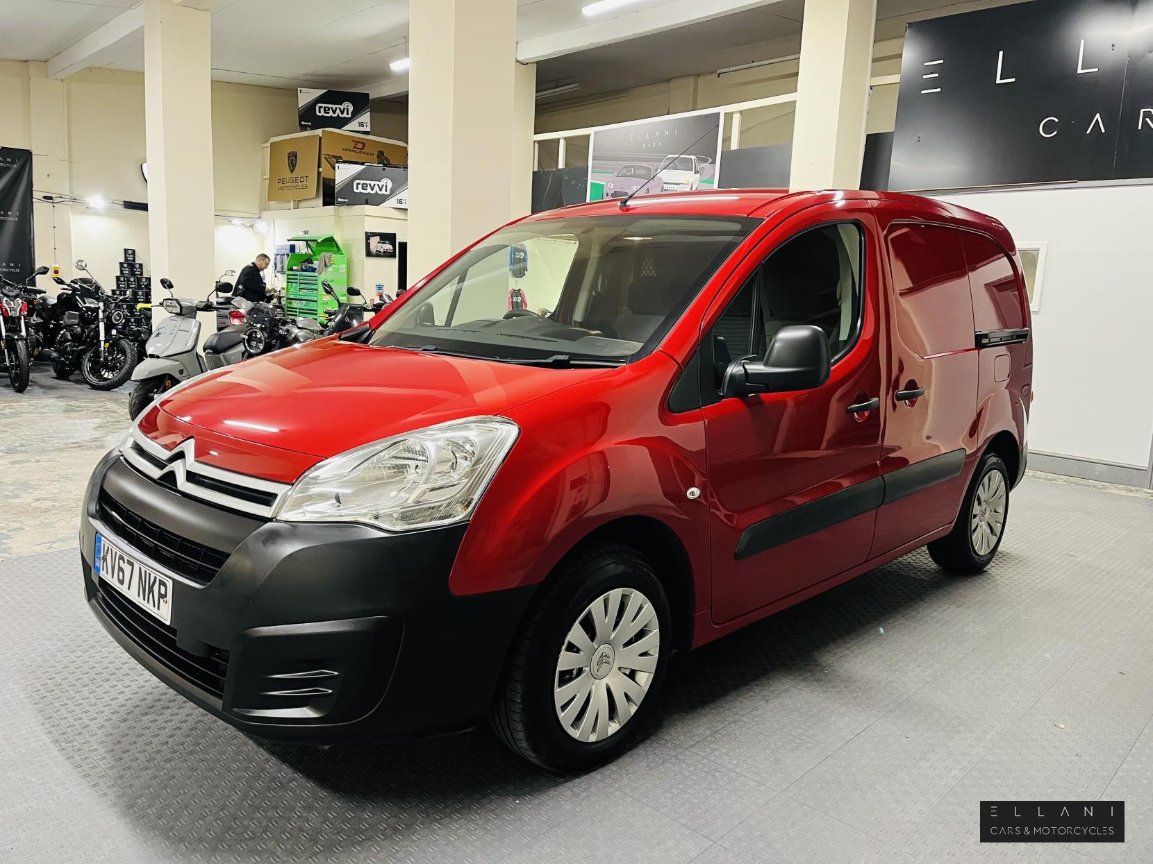 Citroen Berlingo 1.6 BlueHDi 625 LX Panel Van 5dr Diesel Manual L1 (s/s) (114 g/km, 120 bhp)