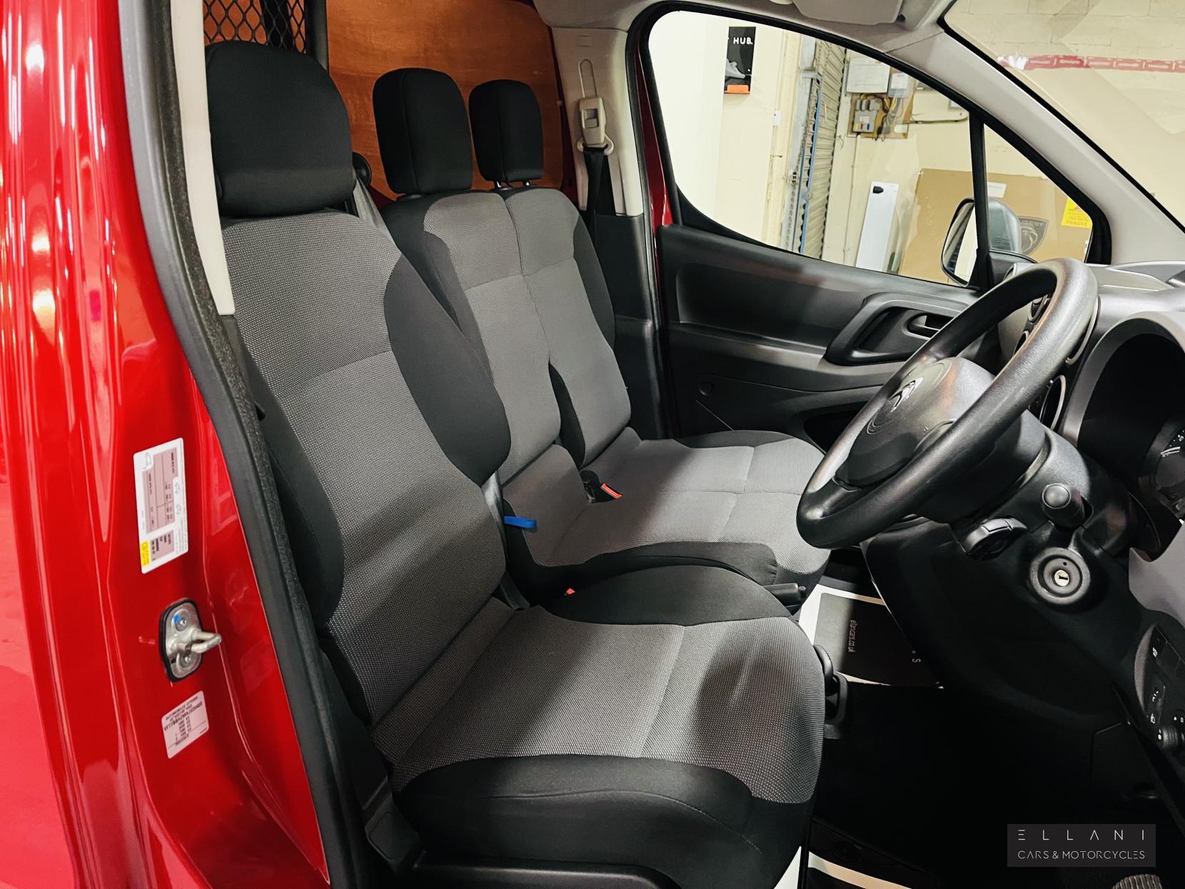 Citroen Berlingo 1.6 BlueHDi 625 LX Panel Van 5dr Diesel Manual L1 (s/s) (114 g/km, 120 bhp)