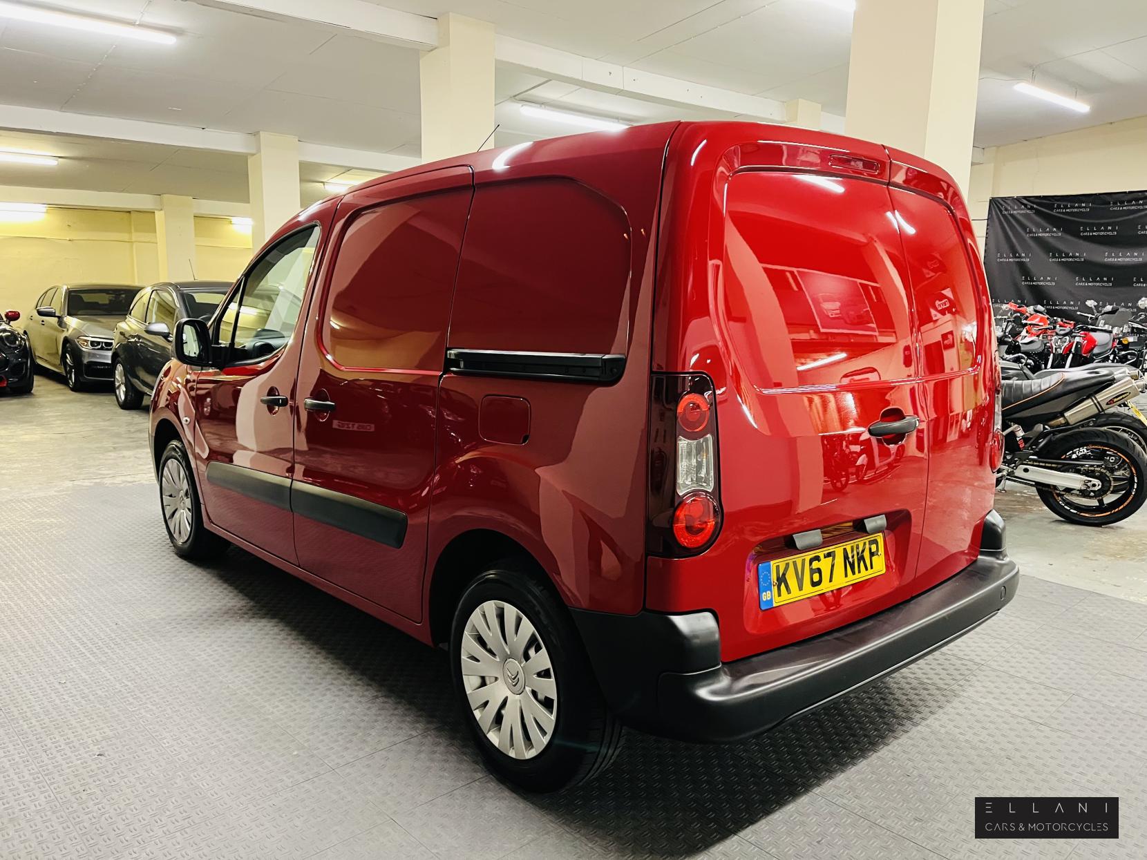 Citroen Berlingo 1.6 BlueHDi 625 LX Panel Van 5dr Diesel Manual L1 (s/s) (114 g/km, 120 bhp)