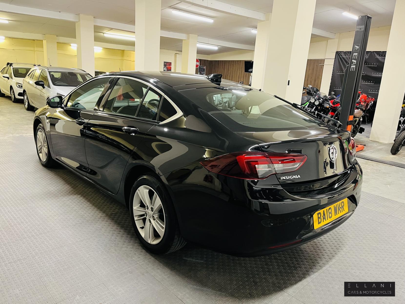 Vauxhall Insignia 1.6 Turbo D ecoTEC BlueInjection Tech Line Nav Grand Sport 5dr Diesel Manual Euro 6 (s/s) (136 ps)