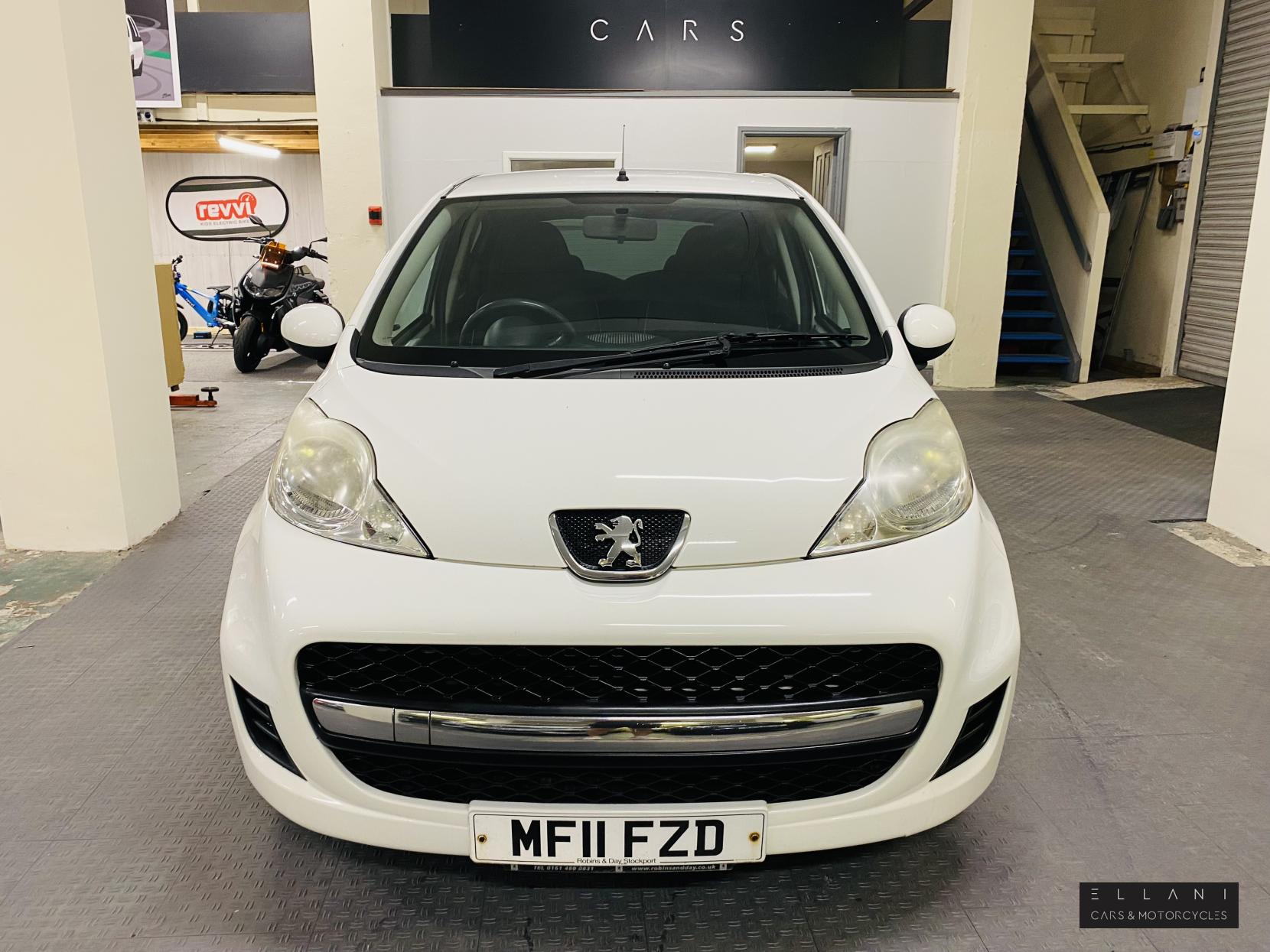 Peugeot 107 1.0 12V Envy Hatchback 5dr Petrol Manual Euro 5 (68 ps)