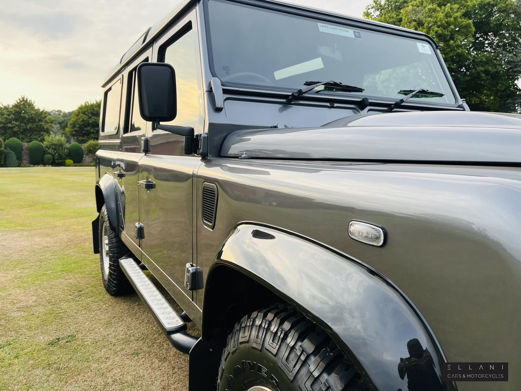 Land Rover Defender 110 2.2 TDCi Landmark SUV Double Cab 5dr Diesel Manual 4WD MWB Euro 5 (122 ps)