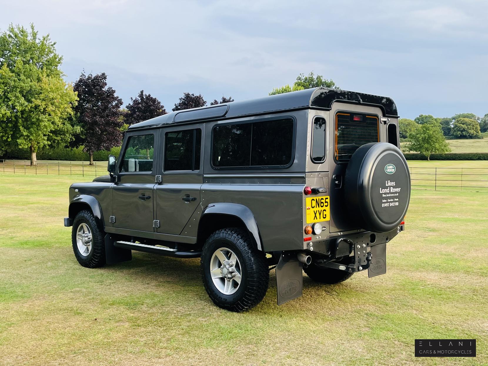 Land Rover Defender 110 2.2 TDCi Landmark SUV Double Cab 5dr Diesel Manual 4WD MWB Euro 5 (122 ps)