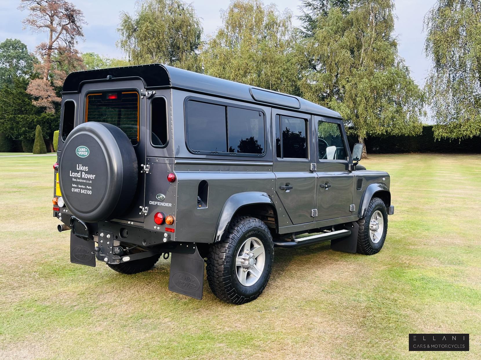 Land Rover Defender 110 2.2 TDCi Landmark SUV Double Cab 5dr Diesel Manual 4WD MWB Euro 5 (122 ps)