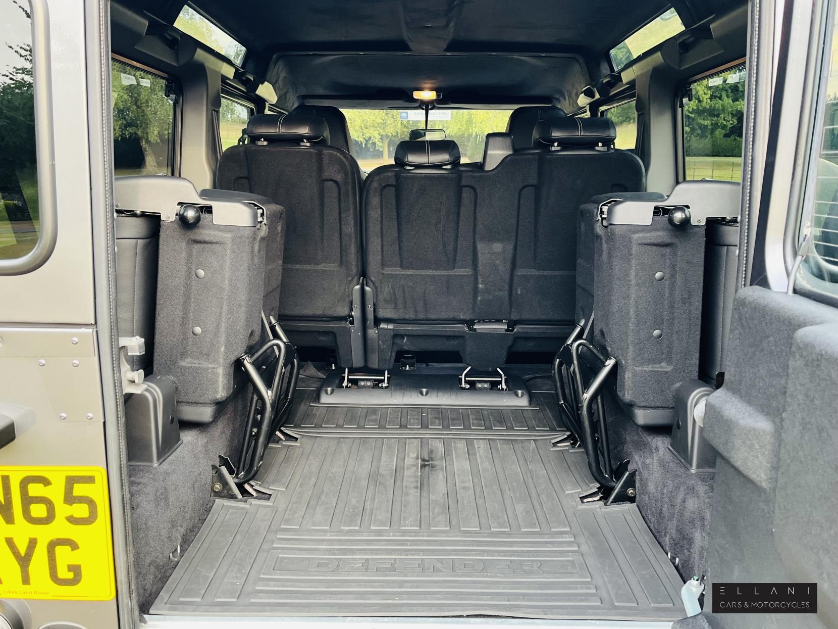 Land Rover Defender 110 2.2 TDCi Landmark SUV Double Cab 5dr Diesel Manual 4WD MWB Euro 5 (122 ps)
