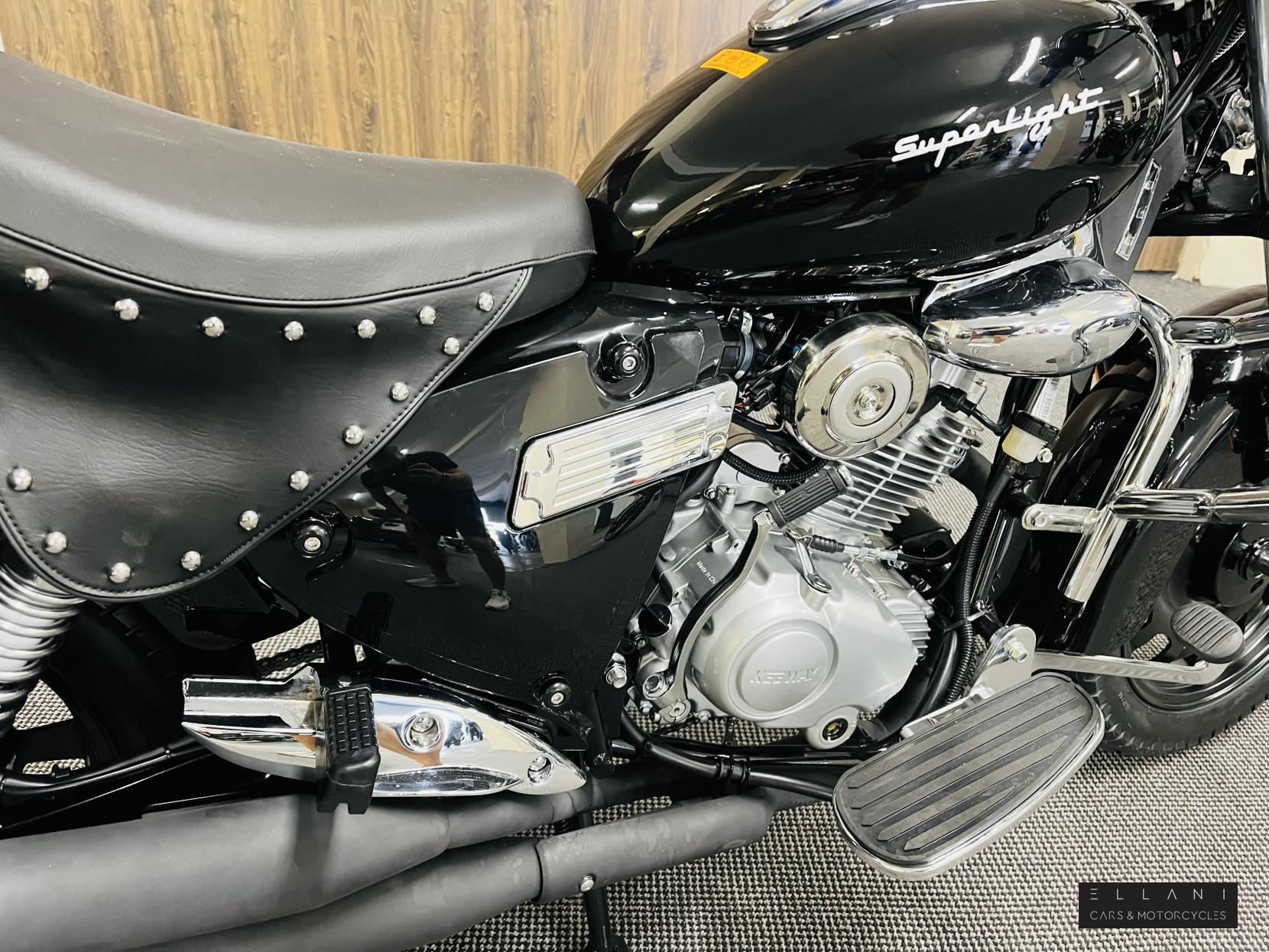 Keeway Superlight 125 125 Custom Cruiser Petrol Manual Euro 5 (10 ps)