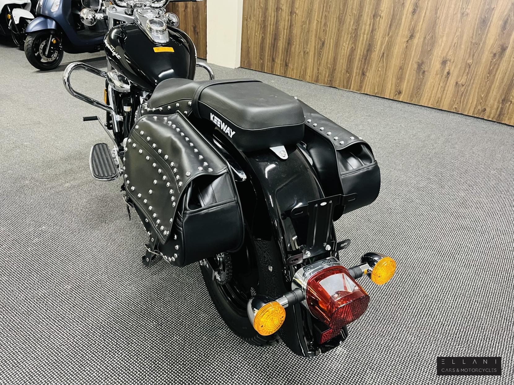 Keeway Superlight 125 125 Custom Cruiser Petrol Manual Euro 5 (10 ps)