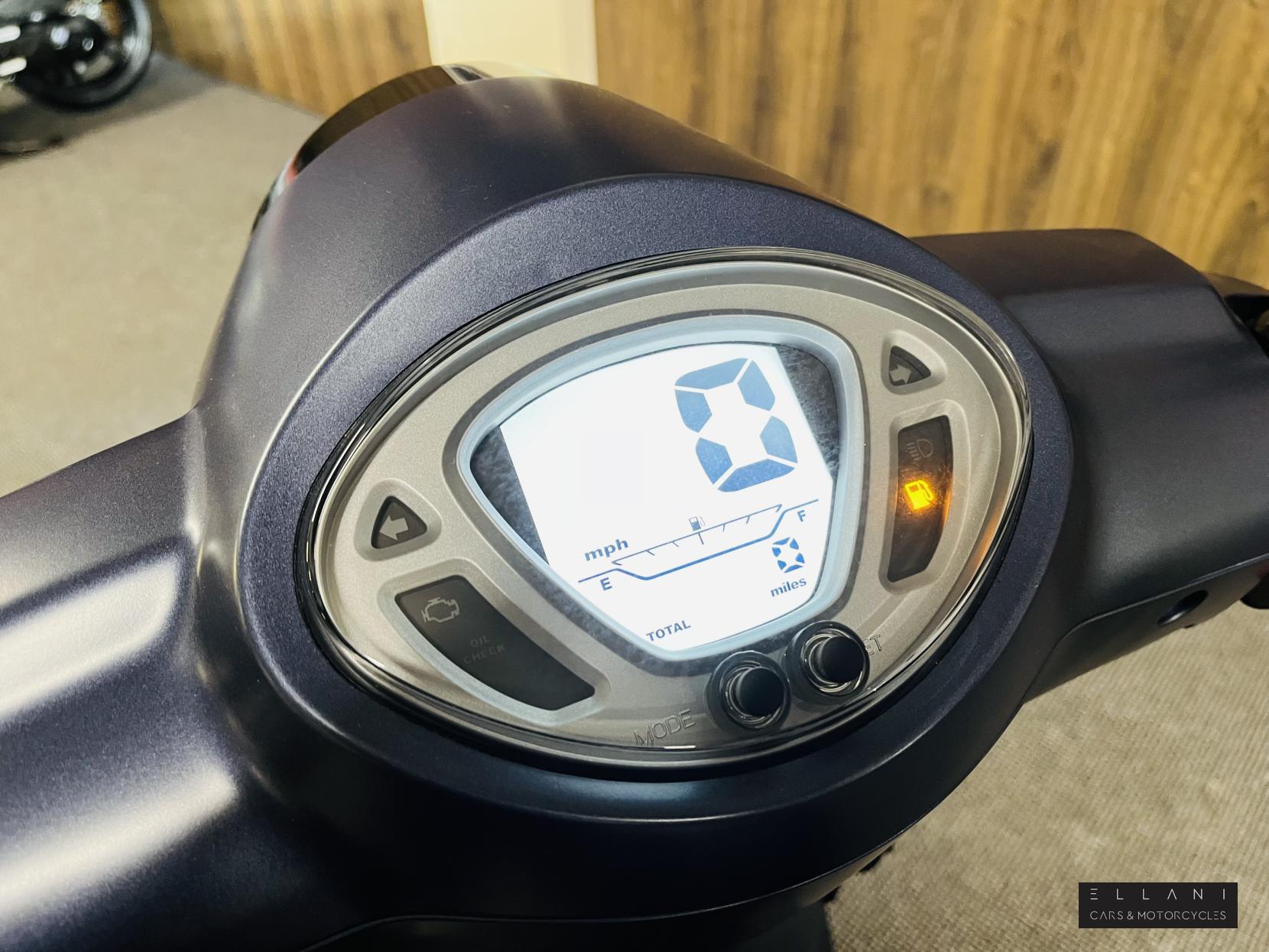 SYM Fiddle 125 125 Scooter Petrol CVT Euro 5 (9 ps)