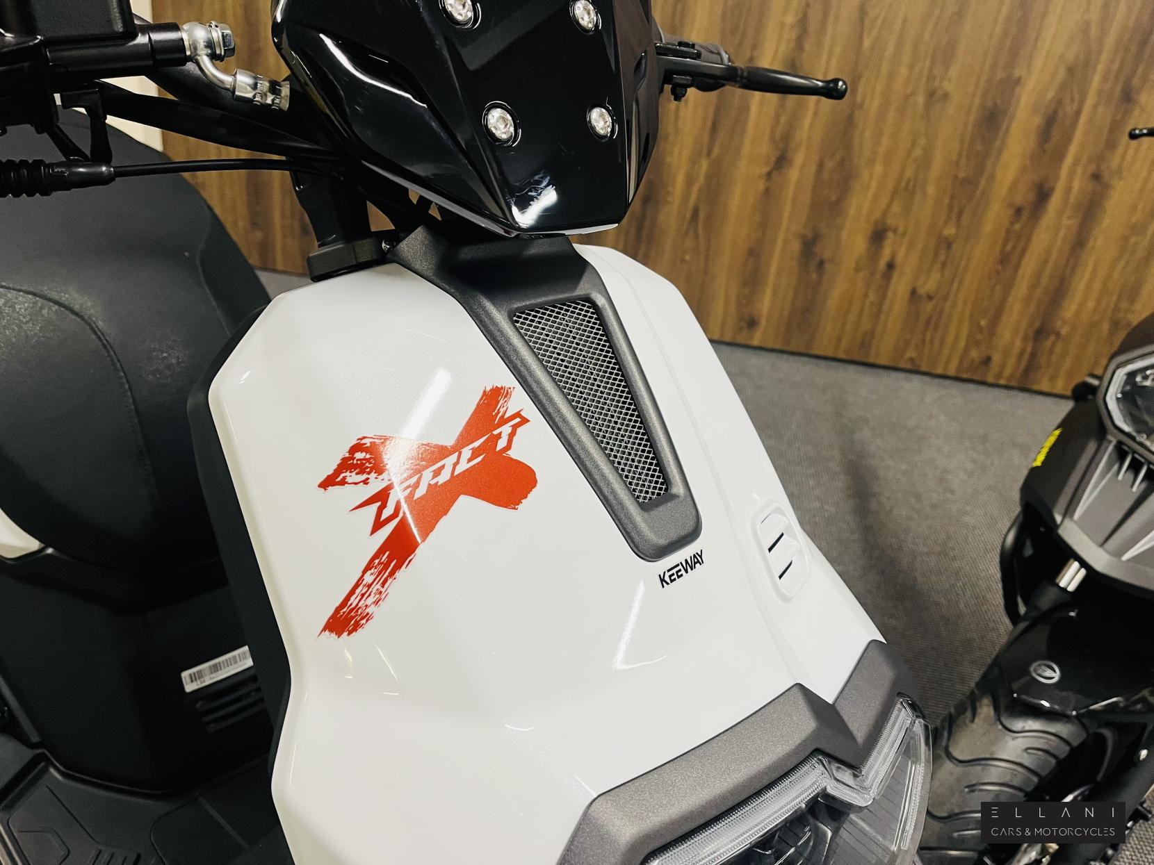 Keeway Fact X 50 50 Moped Petrol CVT V-Belt Euro 5 (3 ps)