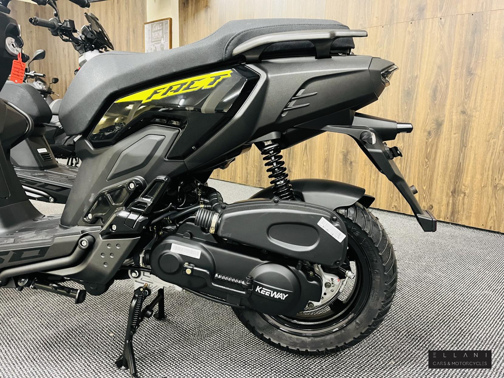 Keeway Fact X 50 50 Moped Petrol CVT V-Belt Euro 5 (3 ps)