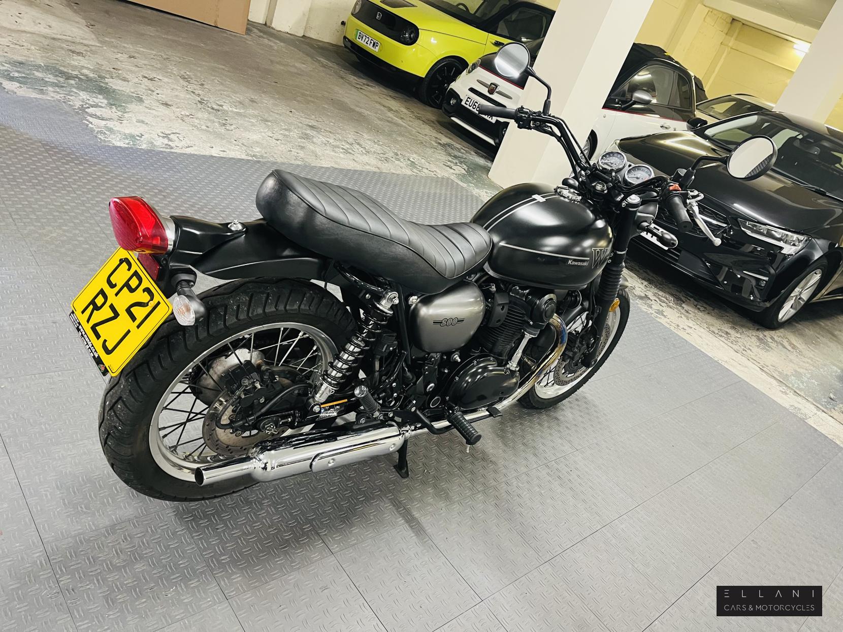 Kawasaki W800 800 Street Modern Classic Petrol Manual Euro 4 (48 ps)