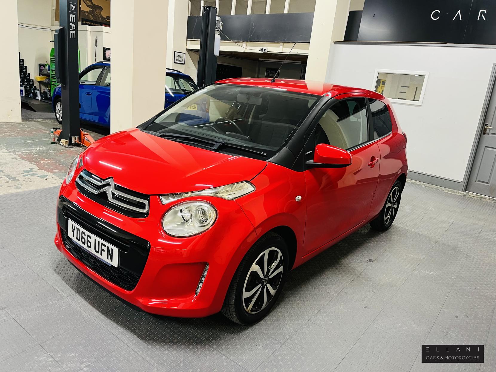 Citroen C1 1.2 PureTech Flair Hatchback 3dr Petrol Manual Euro 6 (82 ps)