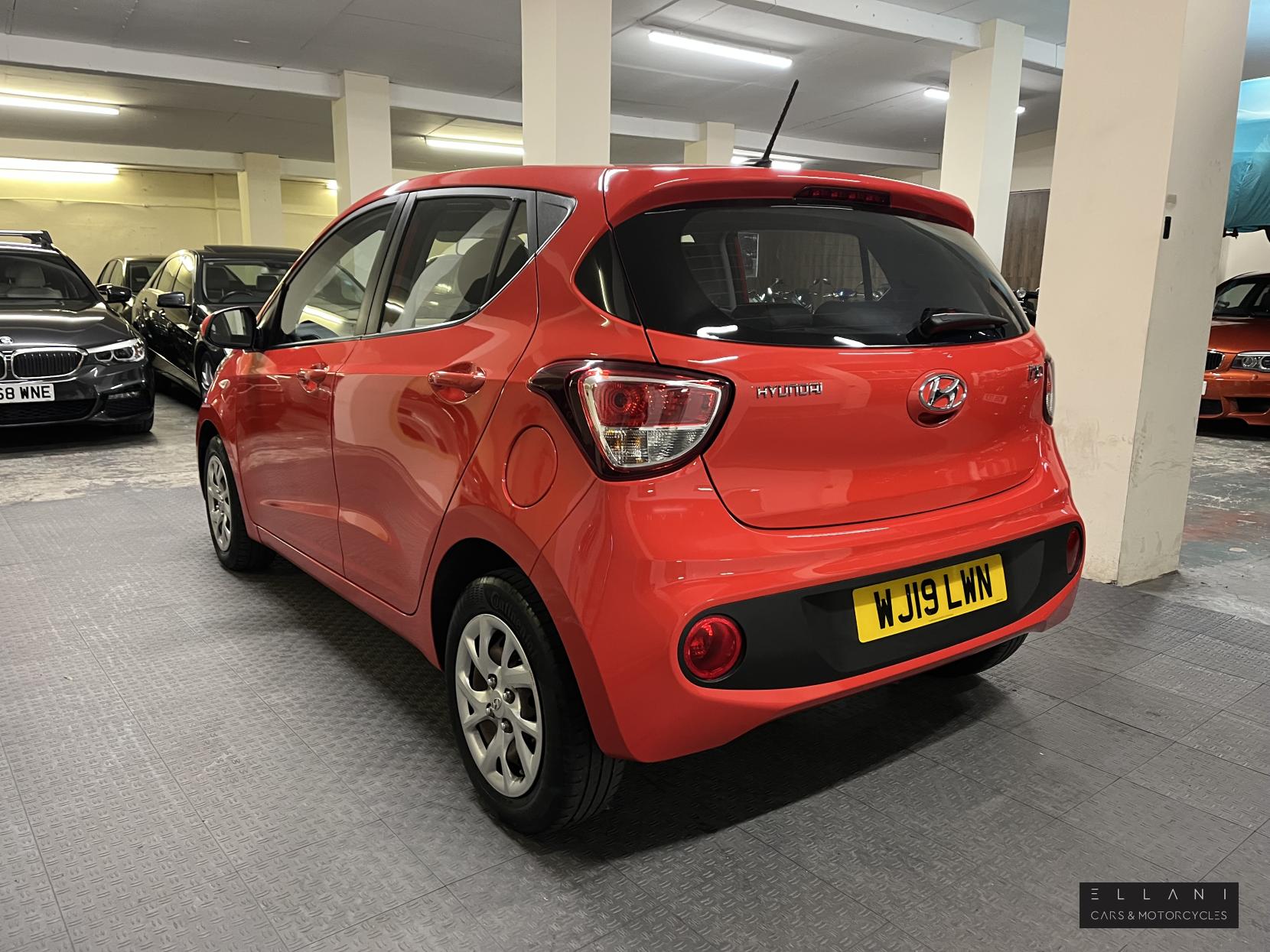 Hyundai i10 1.0 SE Hatchback 5dr Petrol Manual Euro 6 (67 ps)