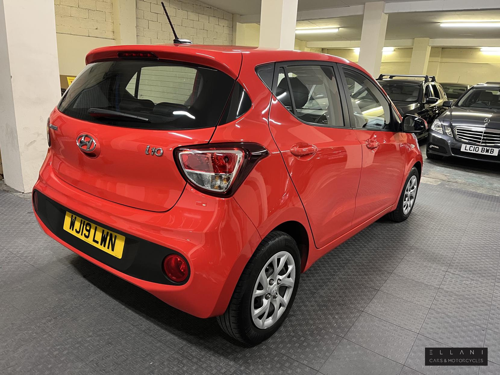 Hyundai i10 1.0 SE Hatchback 5dr Petrol Manual Euro 6 (67 ps)