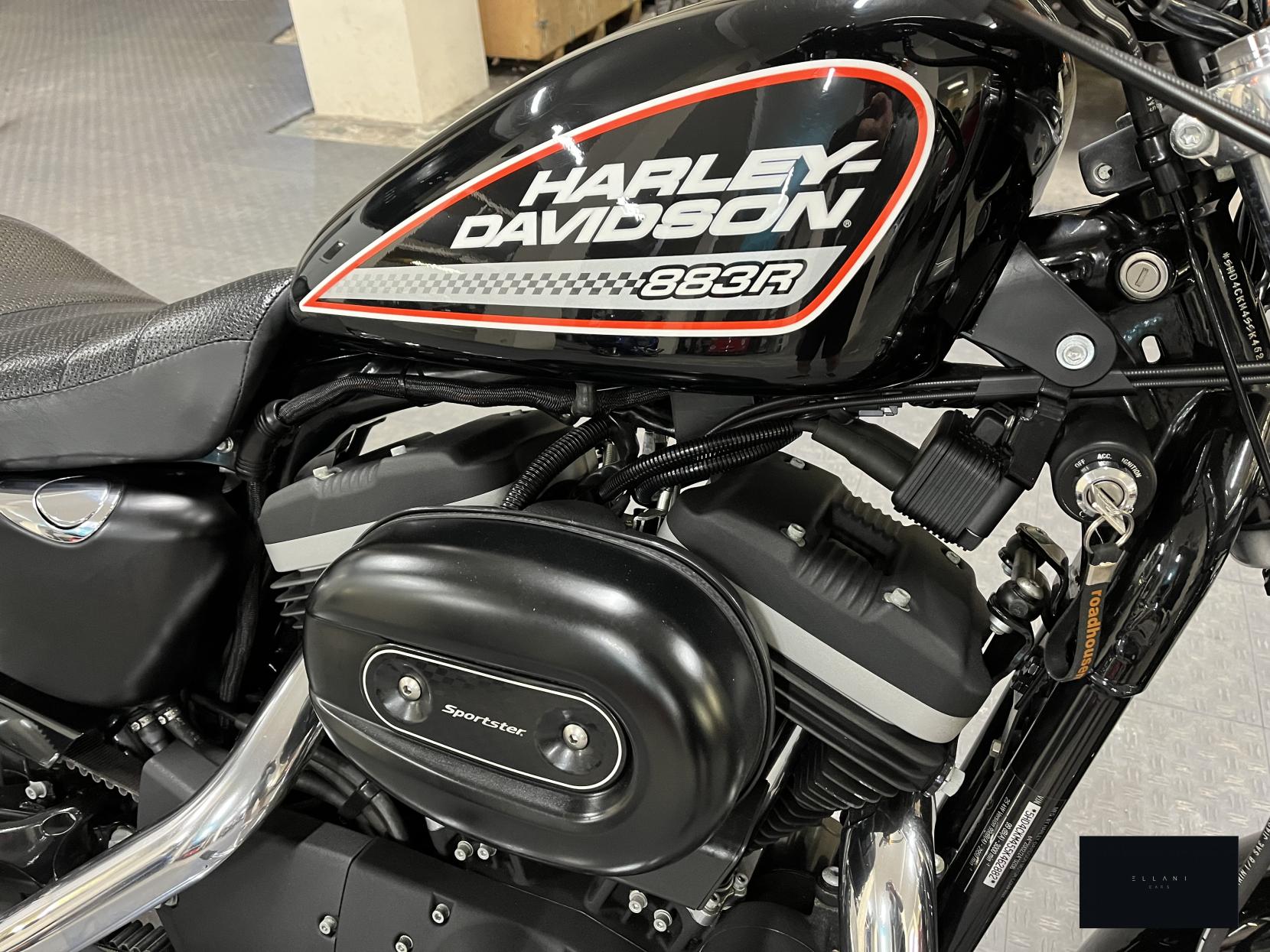 Harley-Davidson Sportster 883 XL R Petrol Manual (49 bhp)