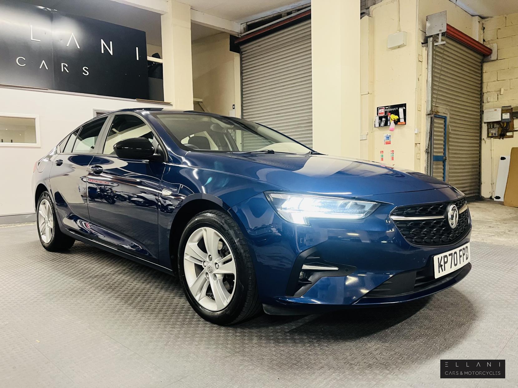 Vauxhall Insignia 1.5 Turbo D SE Nav Grand Sport 5dr Diesel Manual Euro 6 (s/s) (122 ps)