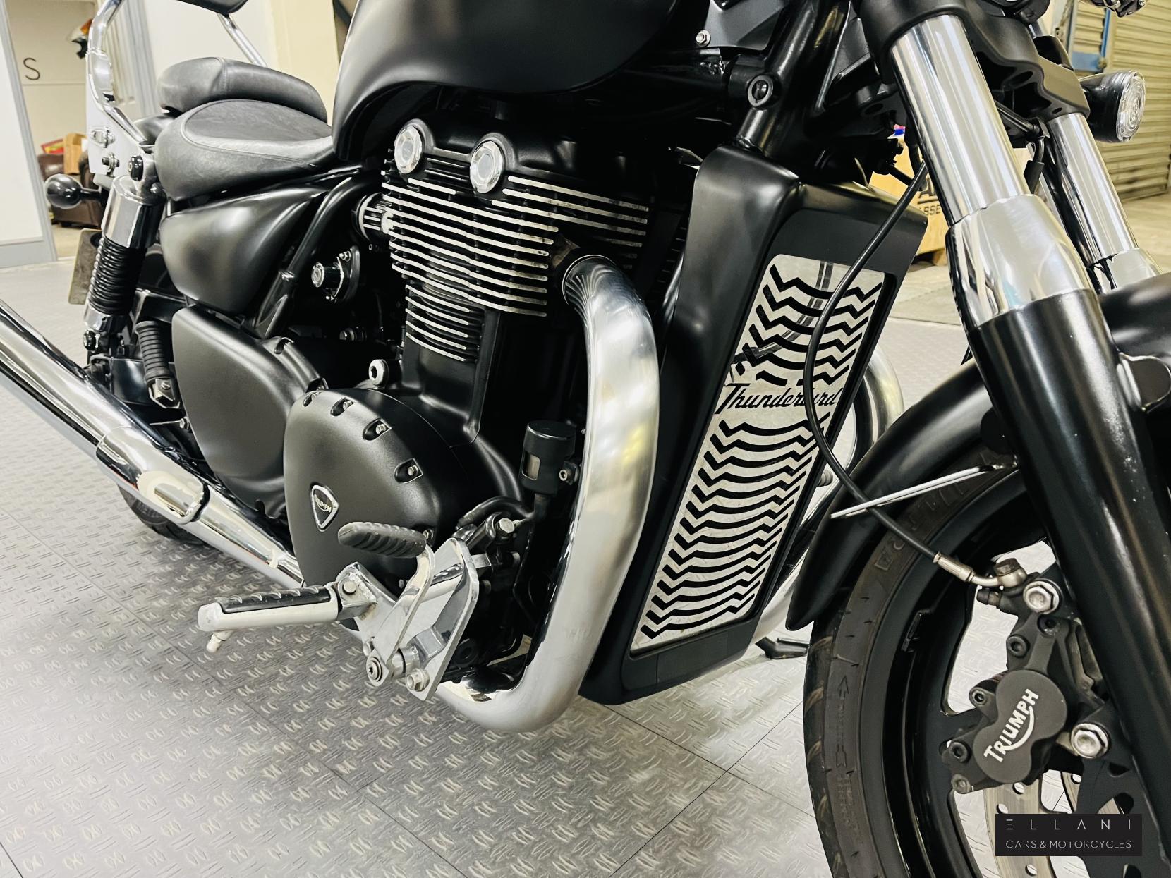 Triumph Thunderbird 1700 Storm Custom Cruiser (2010 - )