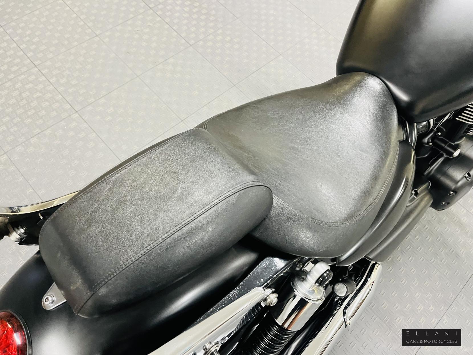 Triumph Thunderbird 1700 Storm Custom Cruiser (2010 - )