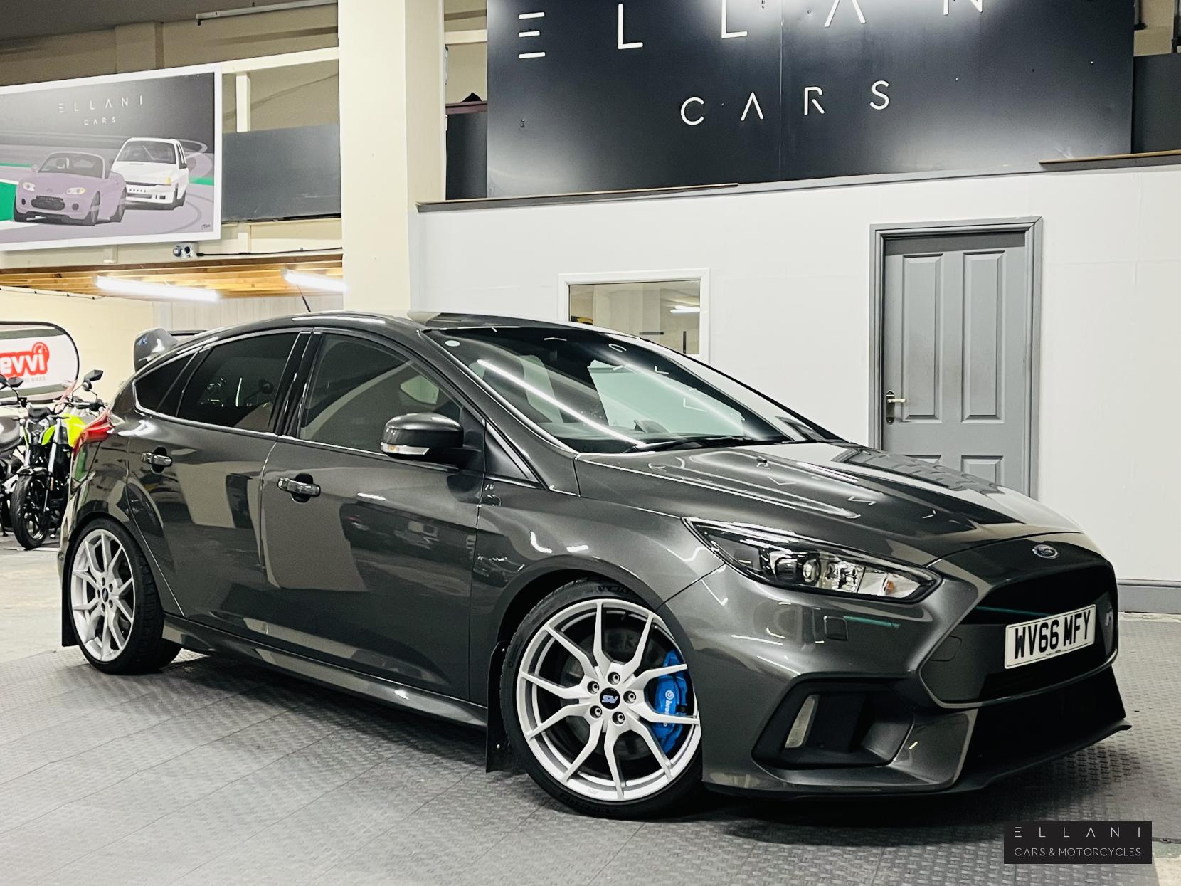 Ford Focus 2.3T EcoBoost RS Hatchback 5dr Petrol Manual AWD Euro 6 (s/s) (350 ps)