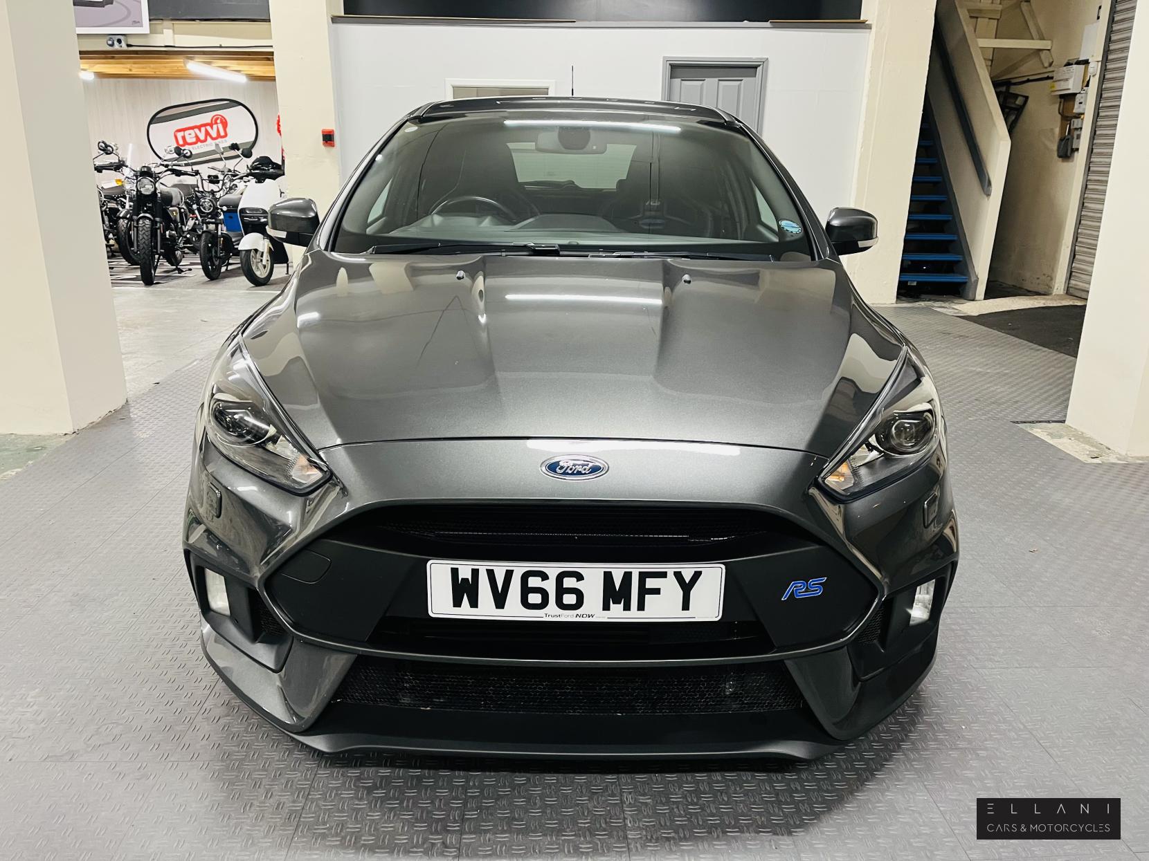 Ford Focus 2.3T EcoBoost RS Hatchback 5dr Petrol Manual AWD Euro 6 (s/s) (350 ps)