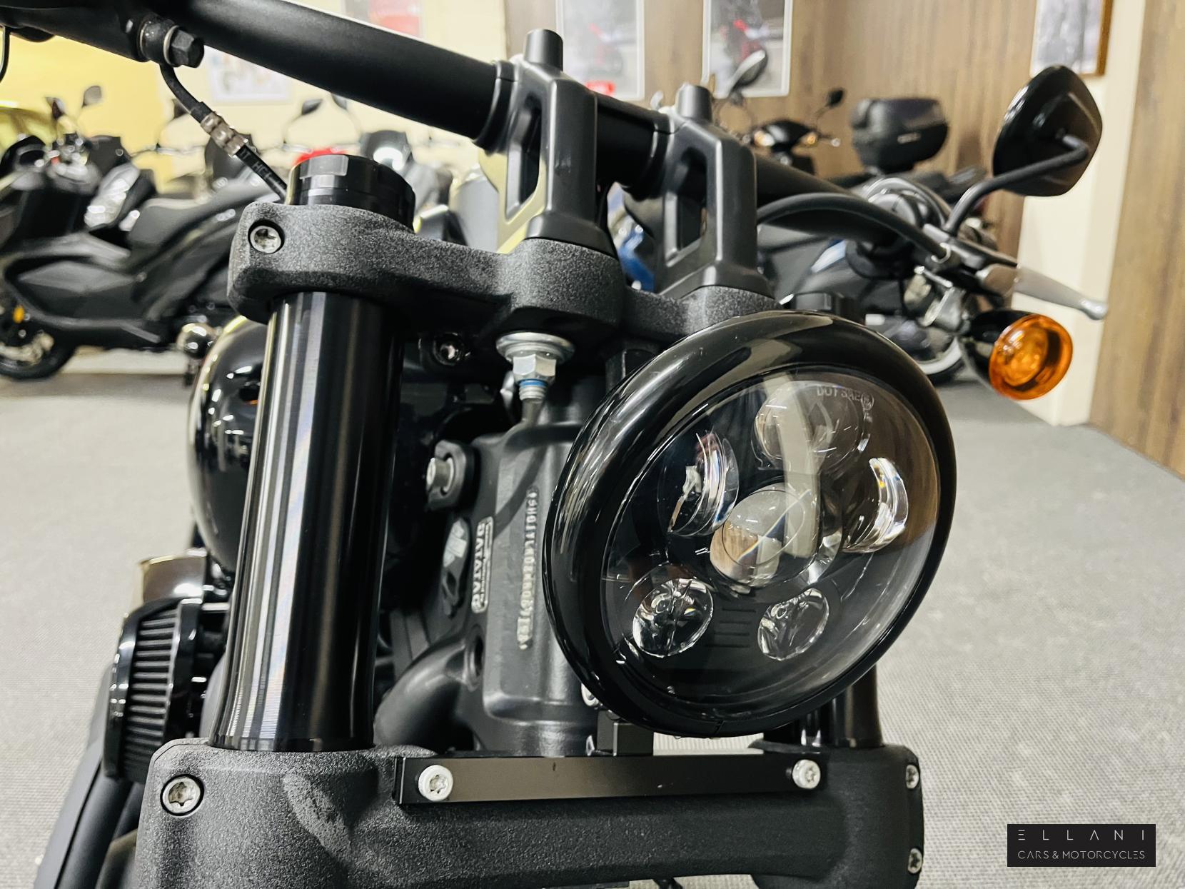 Harley-Davidson Dyna 1868 FXFBS Fat Bob 114 Custom Cruiser Petrol Manual Euro 4 (93 ps)