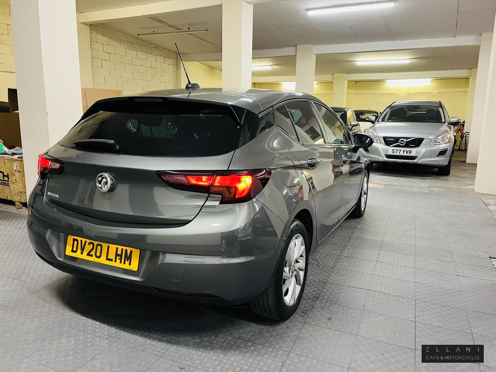 Vauxhall Astra 1.5 Turbo D Business Edition Nav Hatchback 5dr Diesel Manual Euro 6 (s/s) (105 ps)