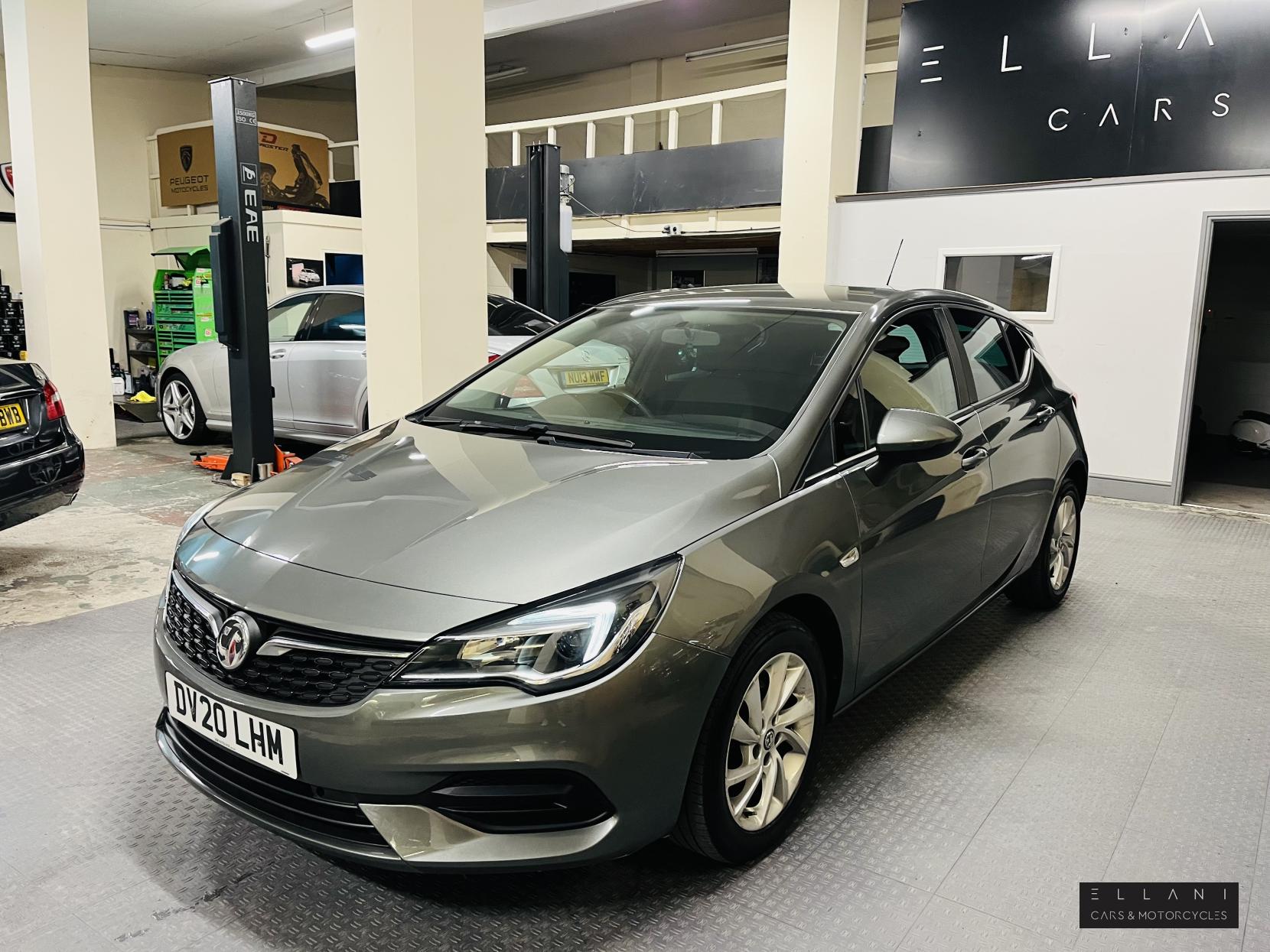 Vauxhall Astra 1.5 Turbo D Business Edition Nav Hatchback 5dr Diesel Manual Euro 6 (s/s) (105 ps)