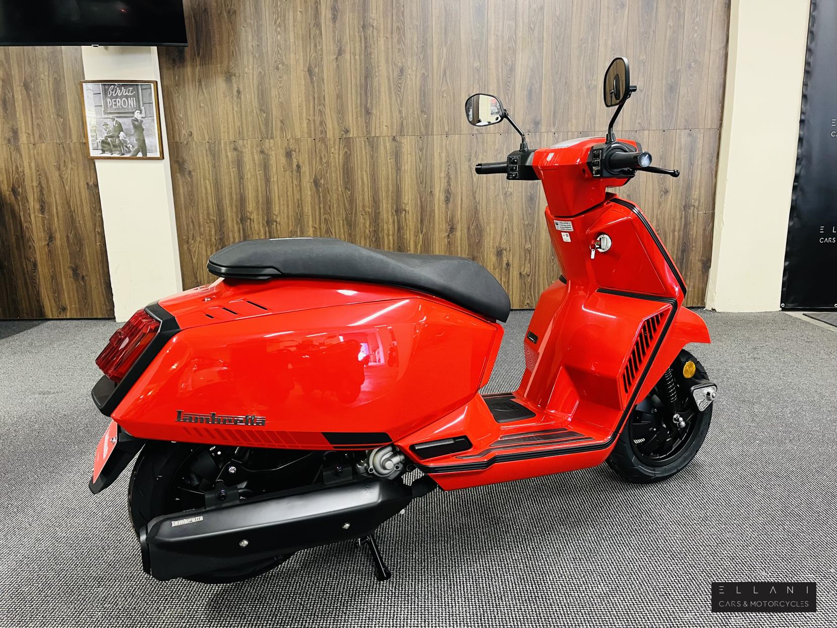 Lambretta X 125 125 Scooter Petrol CVT Euro 5 (12 ps)