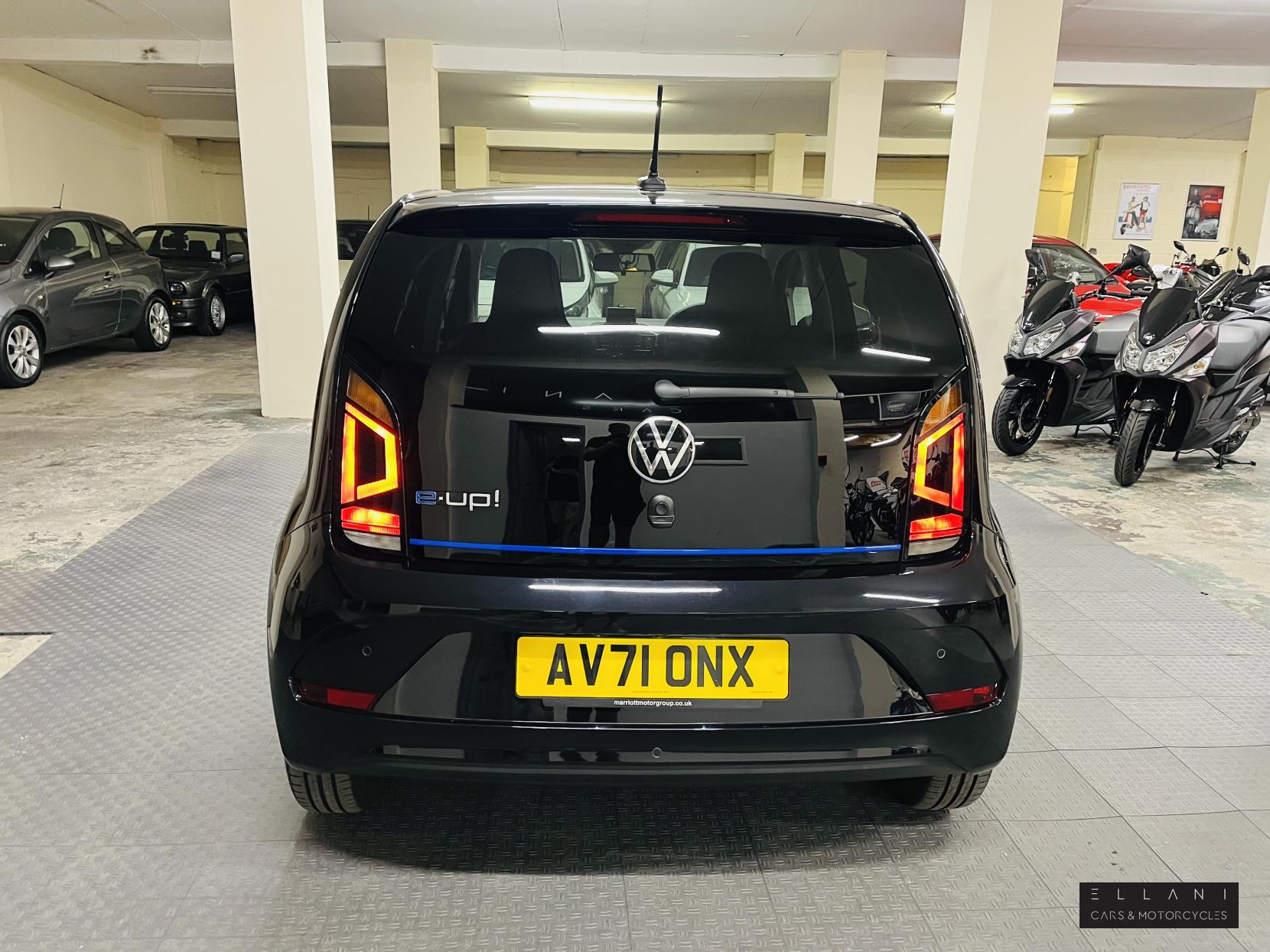 Volkswagen e-up! 36.8kWh e-up! Hatchback 5dr Electric Auto (82 ps)