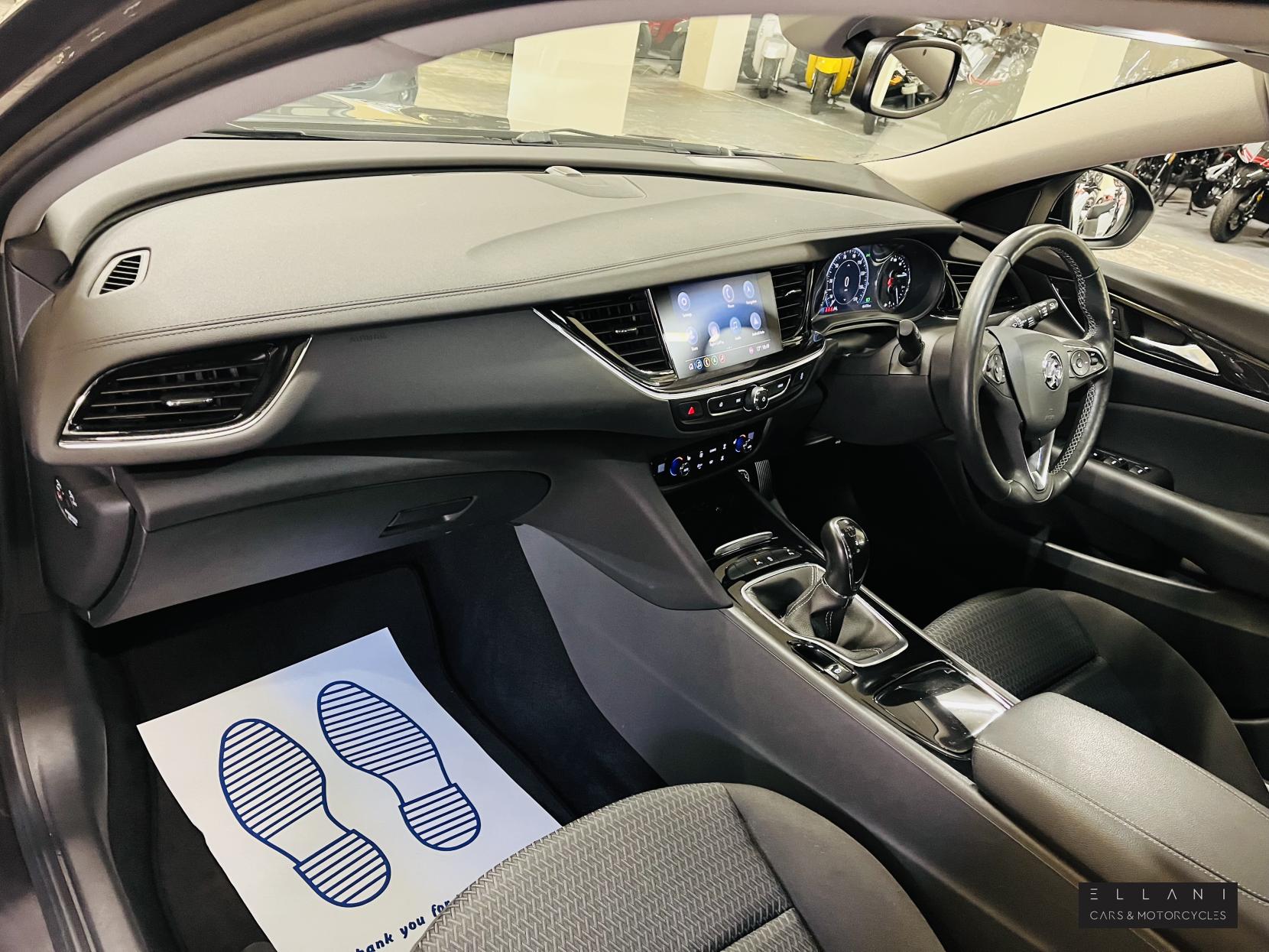 Vauxhall Insignia 1.5 Turbo D SE Edition Grand Sport 5dr Diesel Manual Euro 6 (s/s) (122 ps)