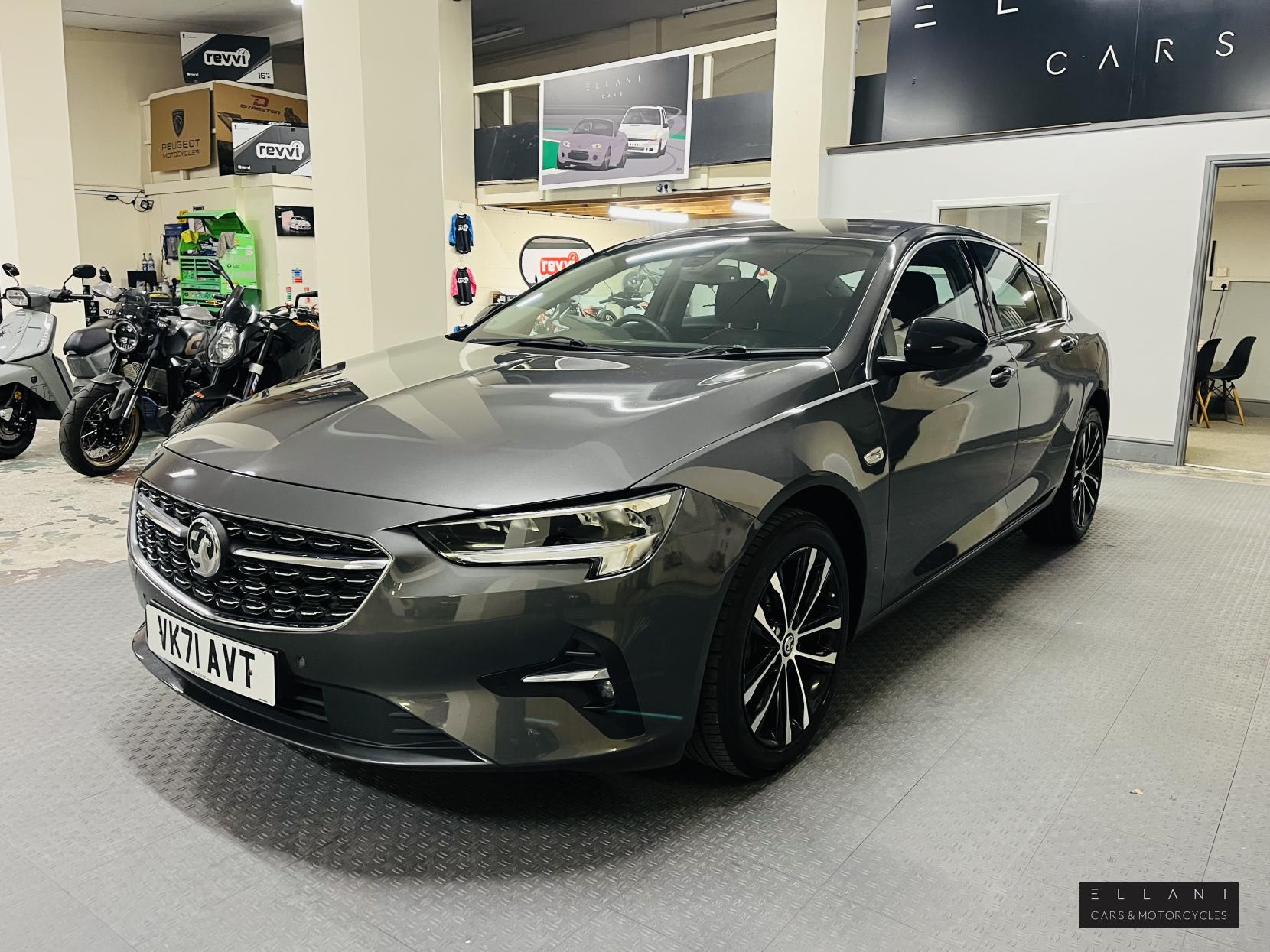 Vauxhall Insignia 1.5 Turbo D SE Edition Grand Sport 5dr Diesel Manual Euro 6 (s/s) (122 ps)