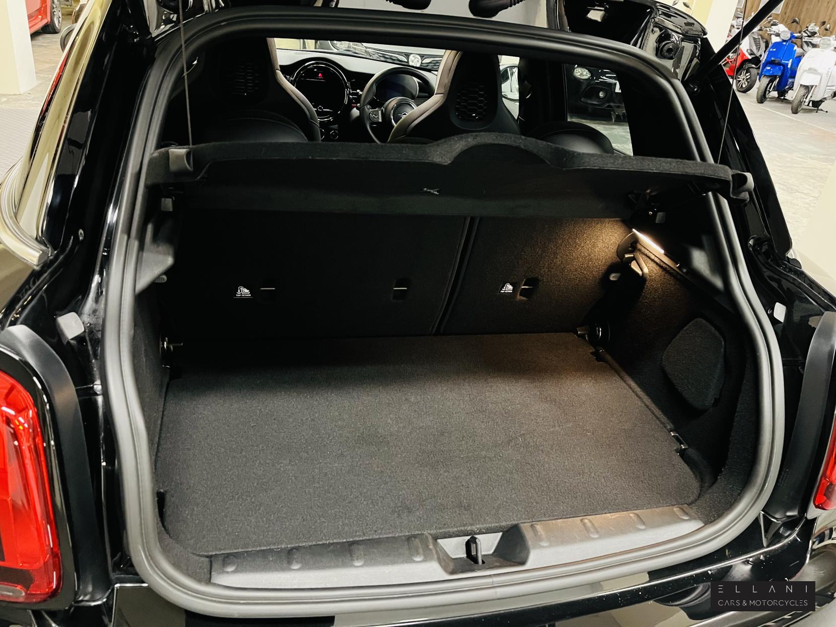 MINI Hatch 1.5 Cooper Sport Hatchback 5dr Petrol Steptronic Euro 6 (s/s) (136 ps)