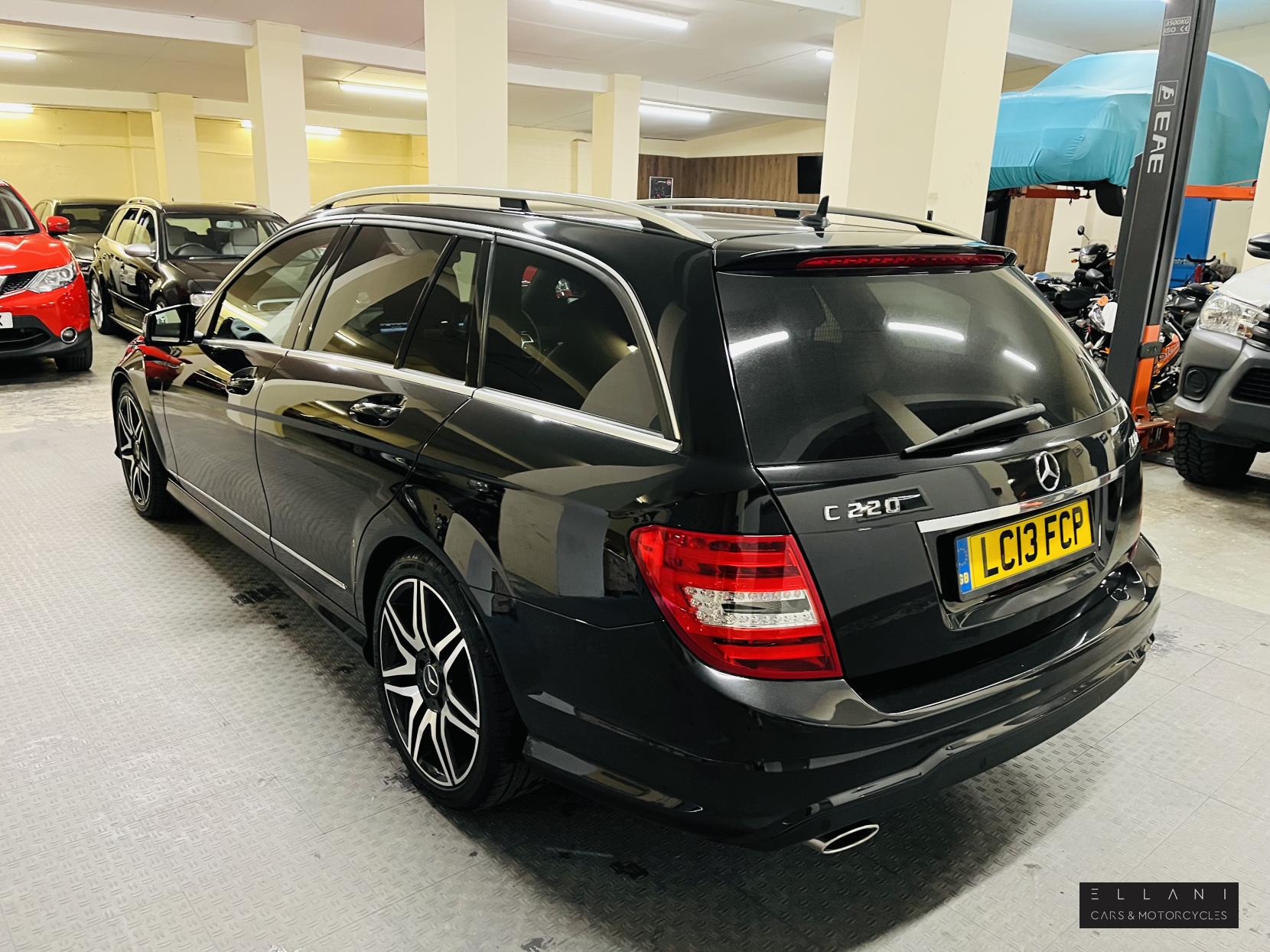 Mercedes-Benz C Class 2.1 C220 CDI BlueEfficiency AMG Sport Plus Estate 5dr Diesel G-Tronic+ Euro 5 (s/s) (170 ps)