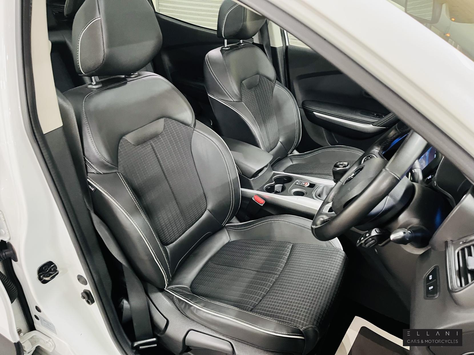 Renault Kadjar 1.5 dCi Signature Nav SUV 5dr Diesel Manual Euro 6 (s/s) (110 ps)