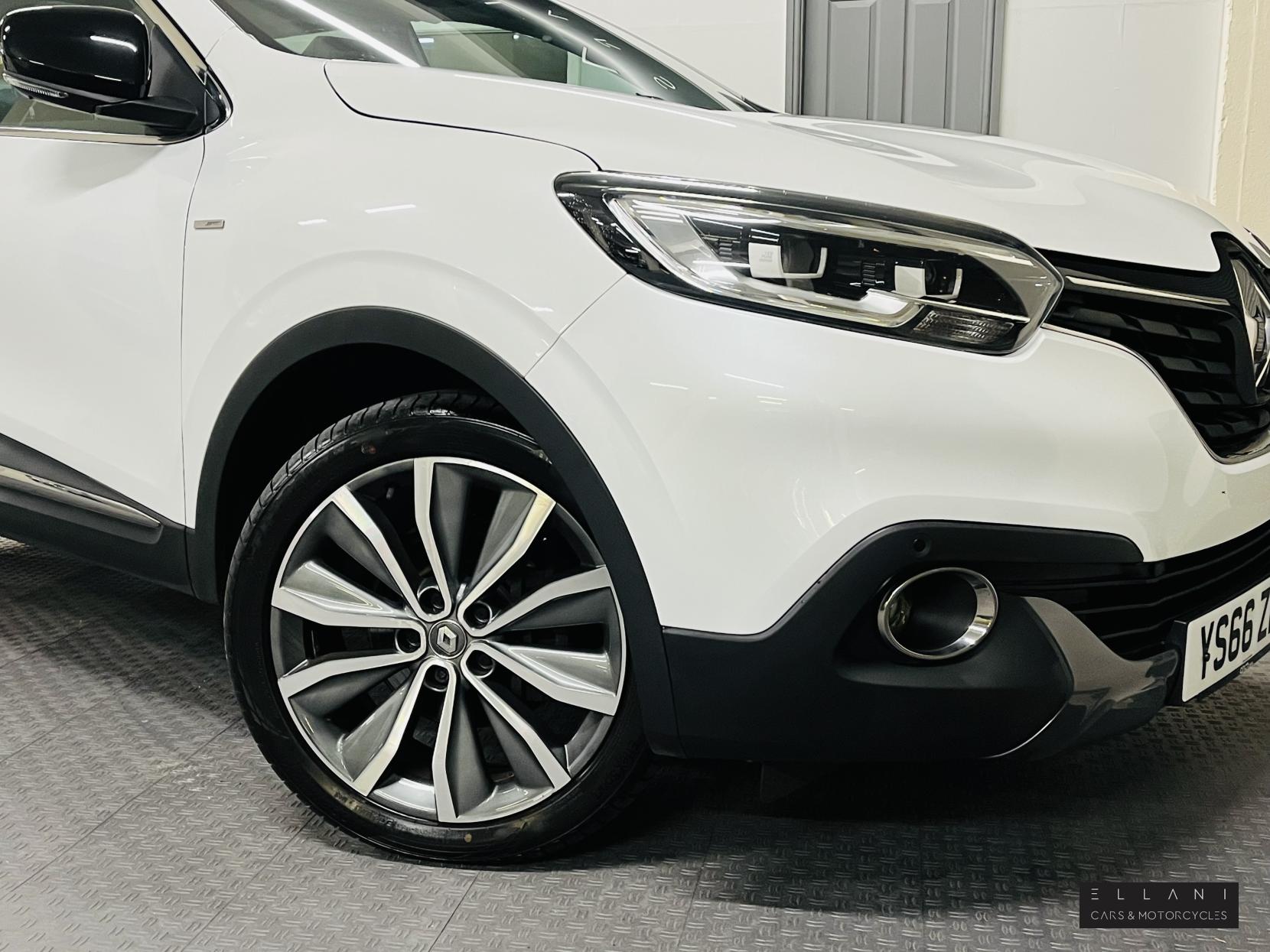 Renault Kadjar 1.5 dCi Signature Nav SUV 5dr Diesel Manual Euro 6 (s/s) (110 ps)