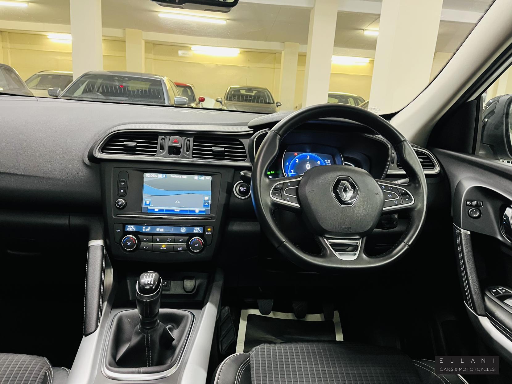 Renault Kadjar 1.5 dCi Signature Nav SUV 5dr Diesel Manual Euro 6 (s/s) (110 ps)