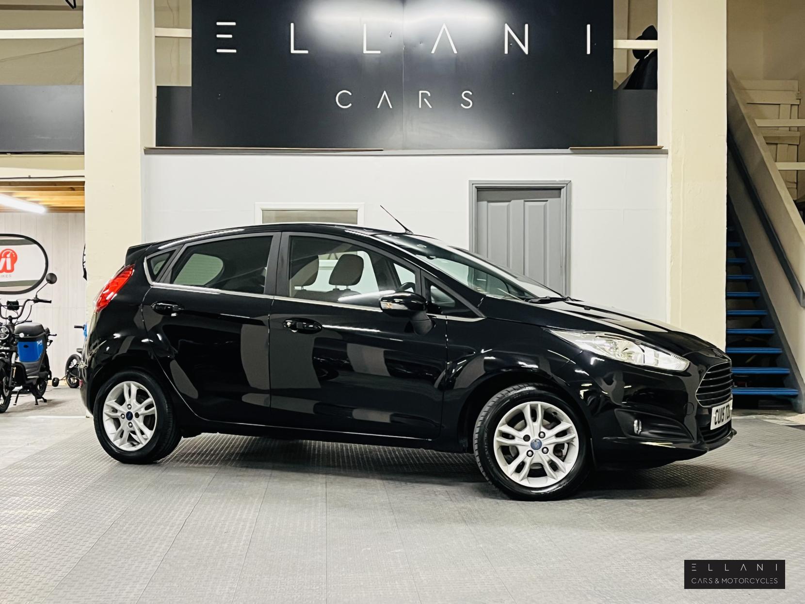 Ford Fiesta 1.25 Zetec Hatchback 5dr Petrol Manual Euro 5 (82 ps)