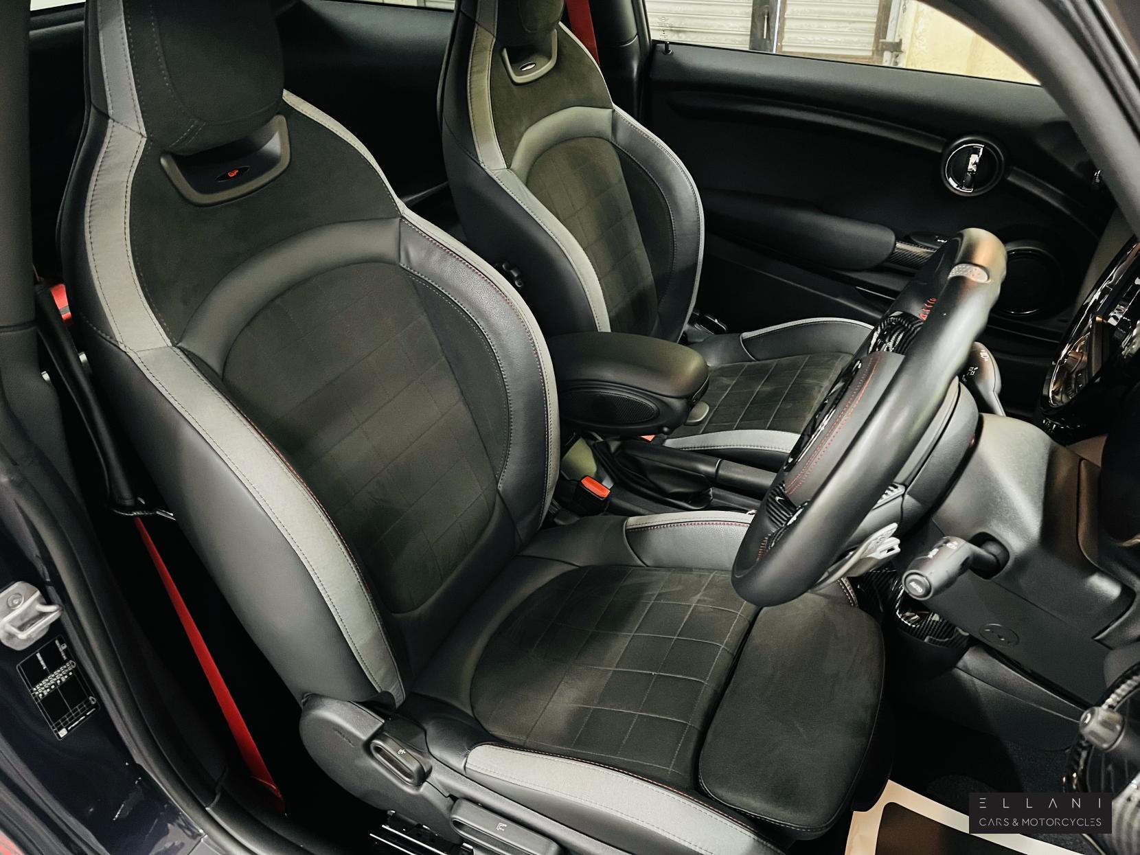 MINI Hatch 2.0 John Cooper Works GP Hatchback 3dr Petrol Steptronic Euro 6 (s/s) (306 ps)