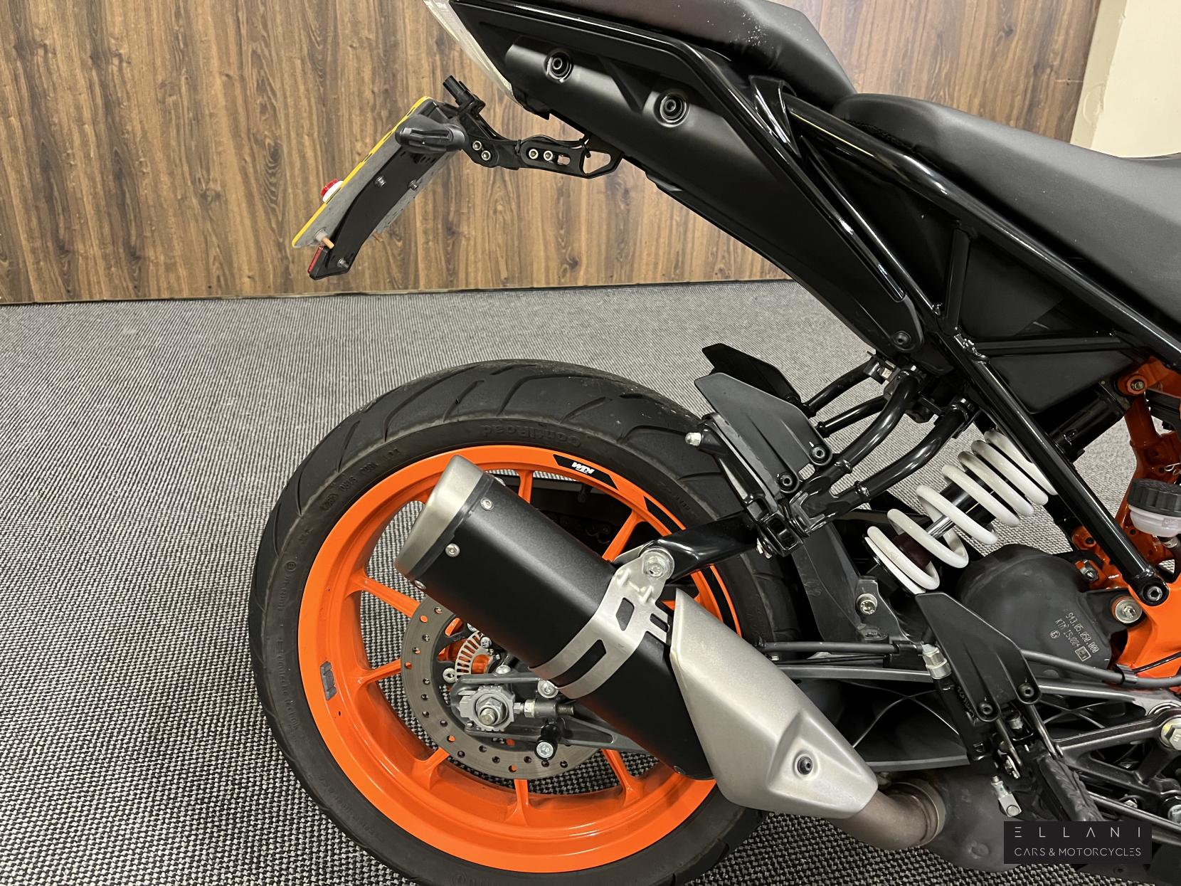 KTM 390 Duke 390 Naked Petrol Manual Euro 5 (43 ps)