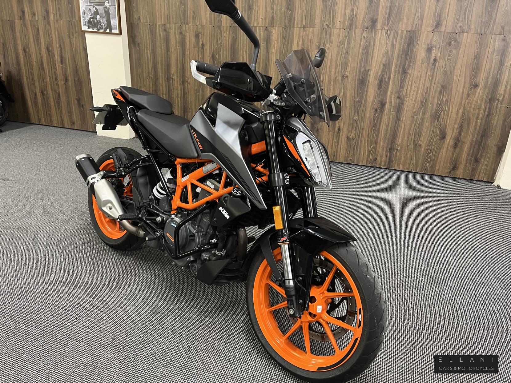 KTM 390 Duke 390 Naked Petrol Manual Euro 5 (43 ps)